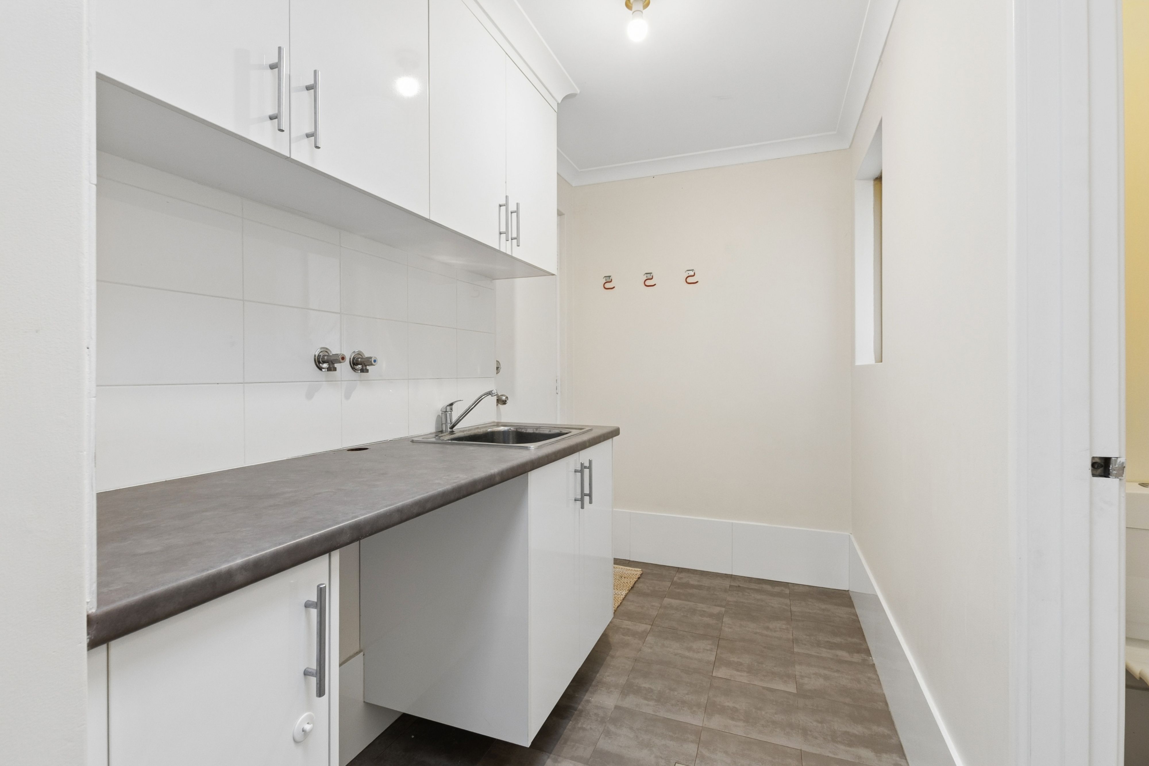2/71 Kelvin Street — photo 22 of 23
