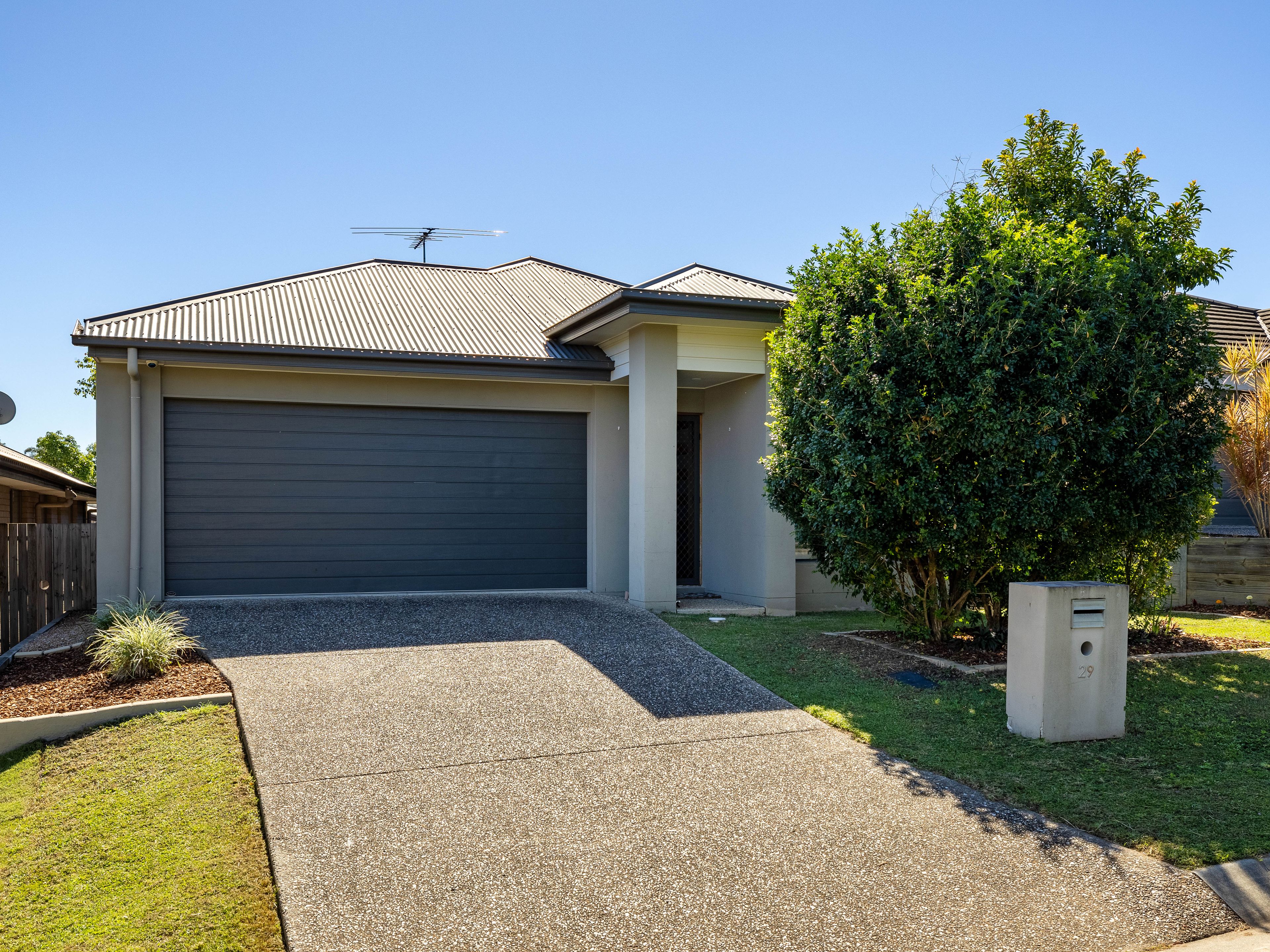 29 Arnaldo Avenue, Augustine Heights, QLD 4300