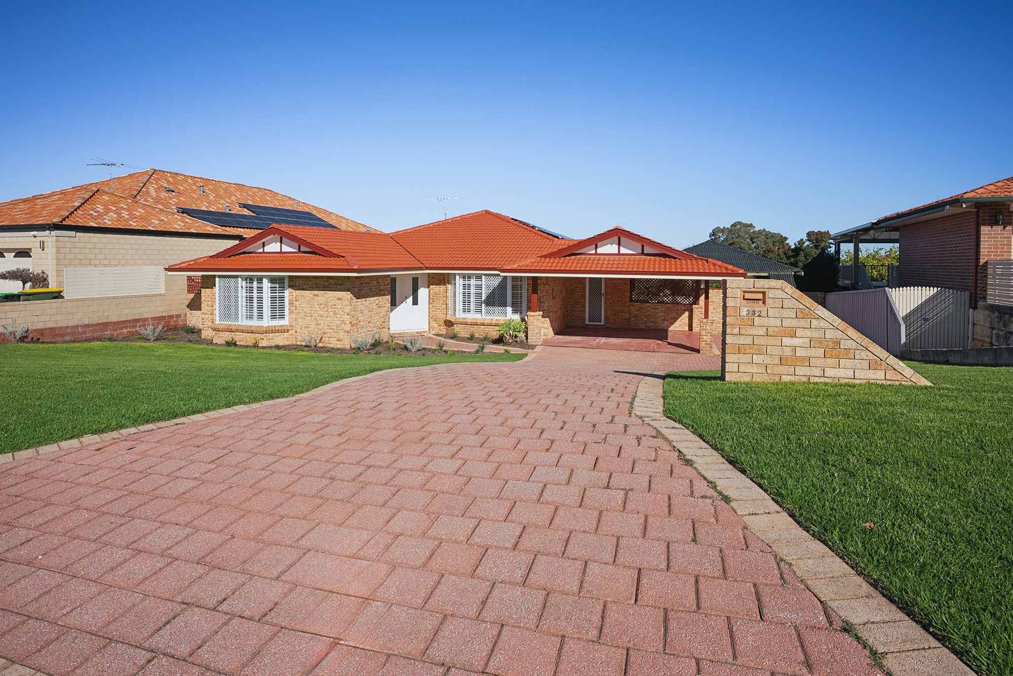 332 Summerlakes Parade, Ballajura, WA 6066