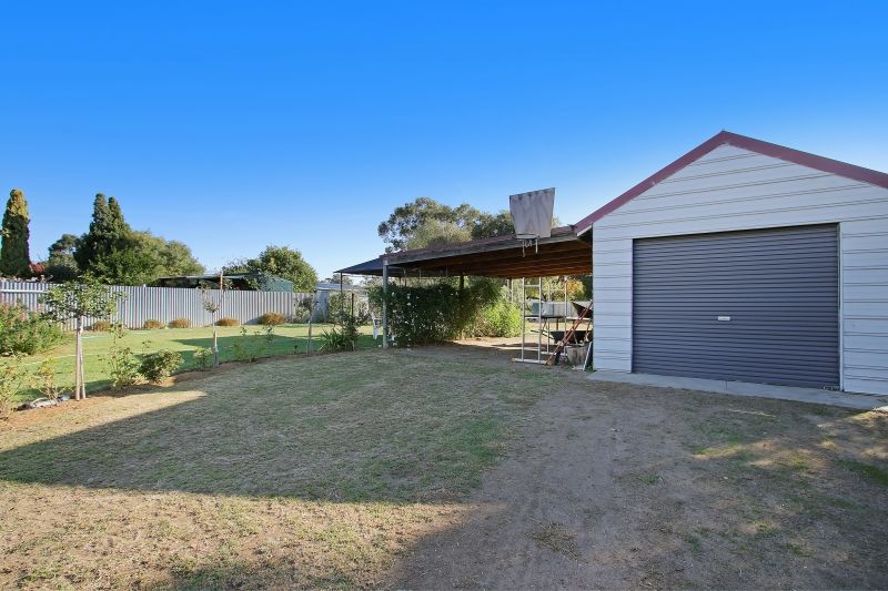 31 Commercial Street, Walla Walla, NSW 2659