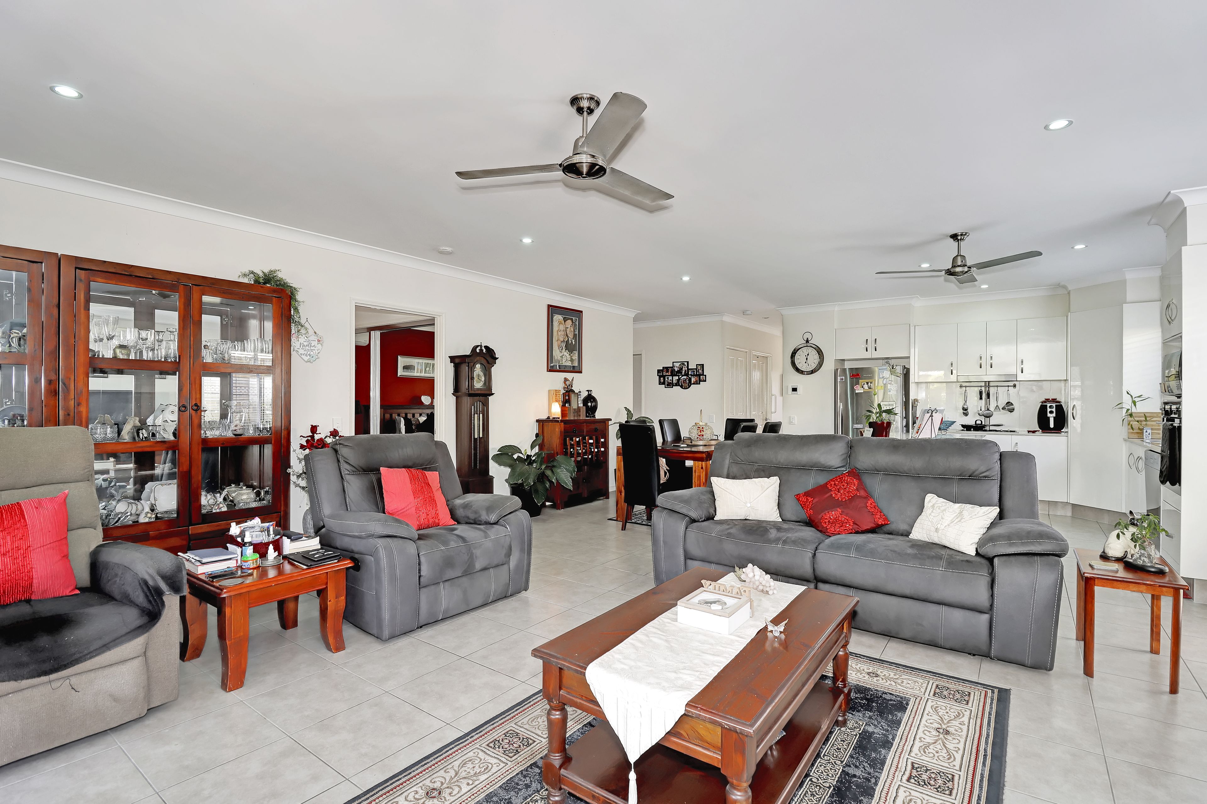 190/2567 Pialba Burrum Heads Road, Eli Waters, QLD 4655 House for