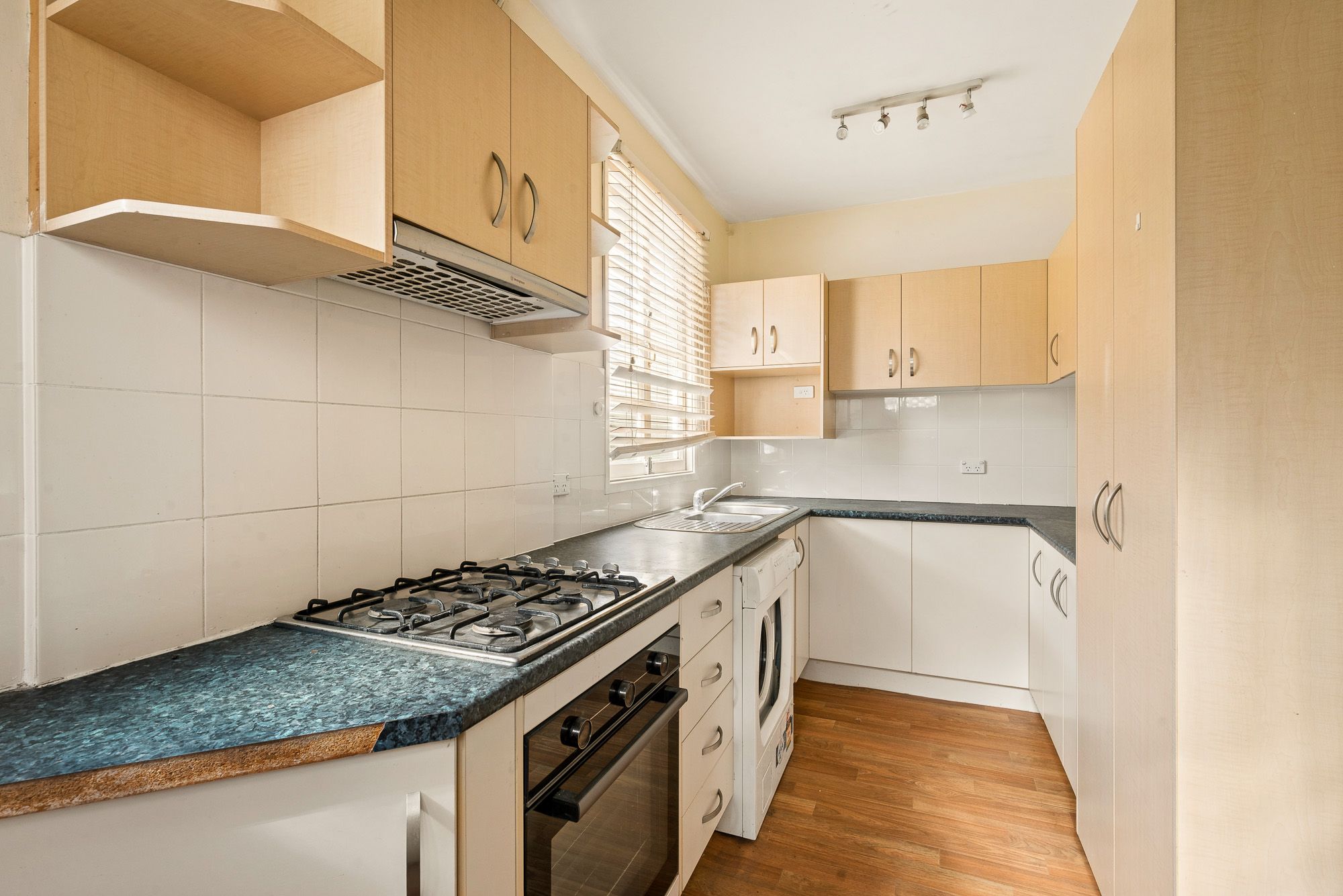 79 Birley Street — photo 10 of 20