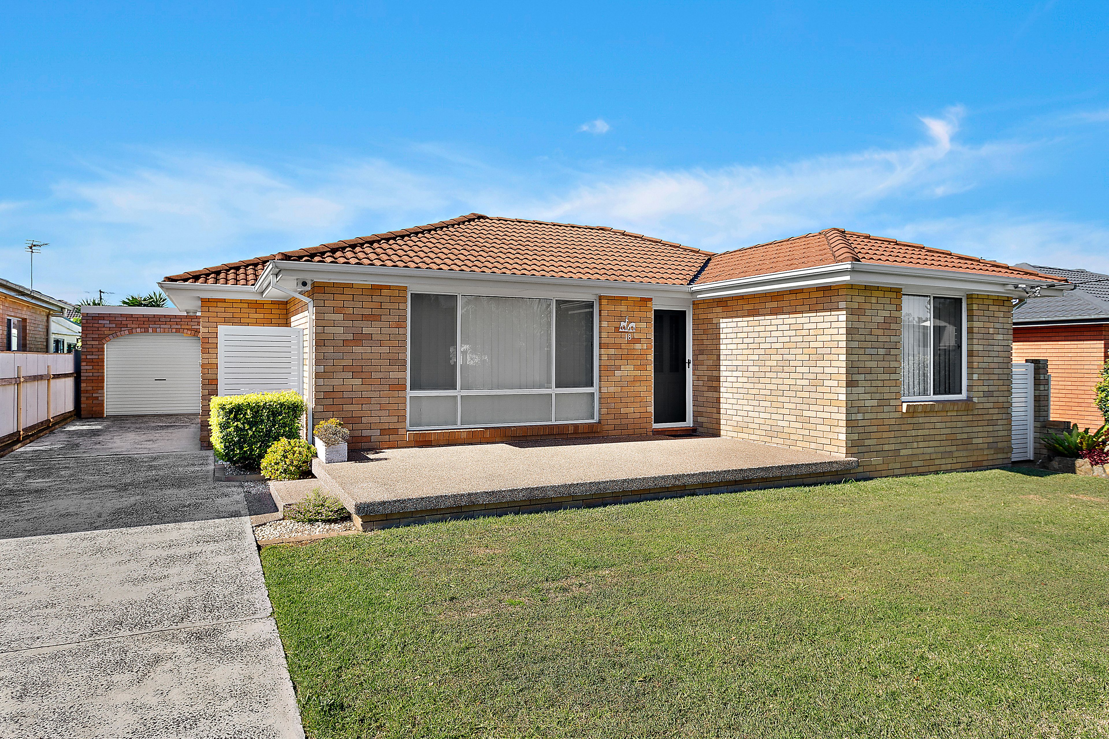 18 Stephanie Avenue, Warilla, NSW 2528