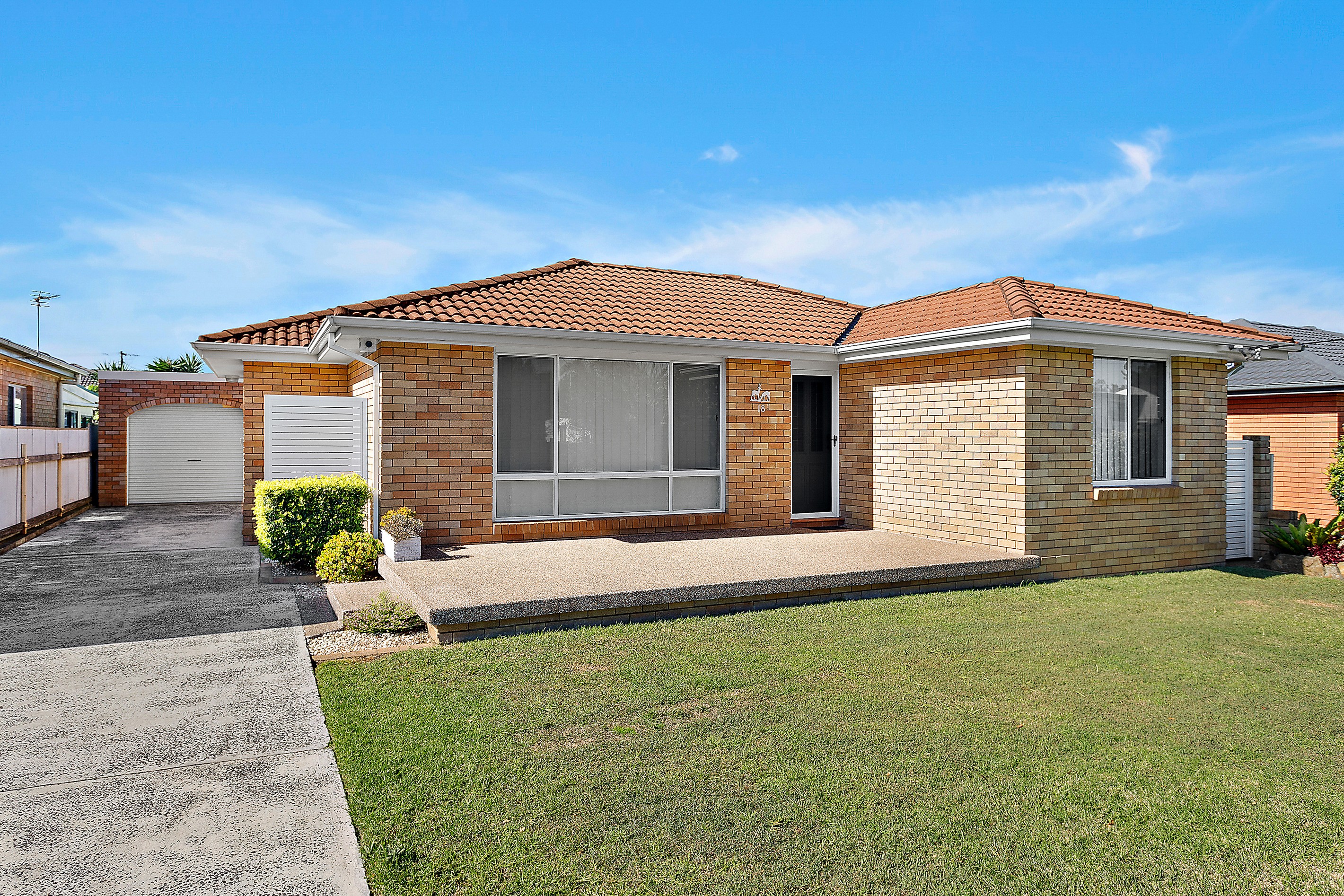 18 Stephanie Avenue, Warilla, NSW 2528