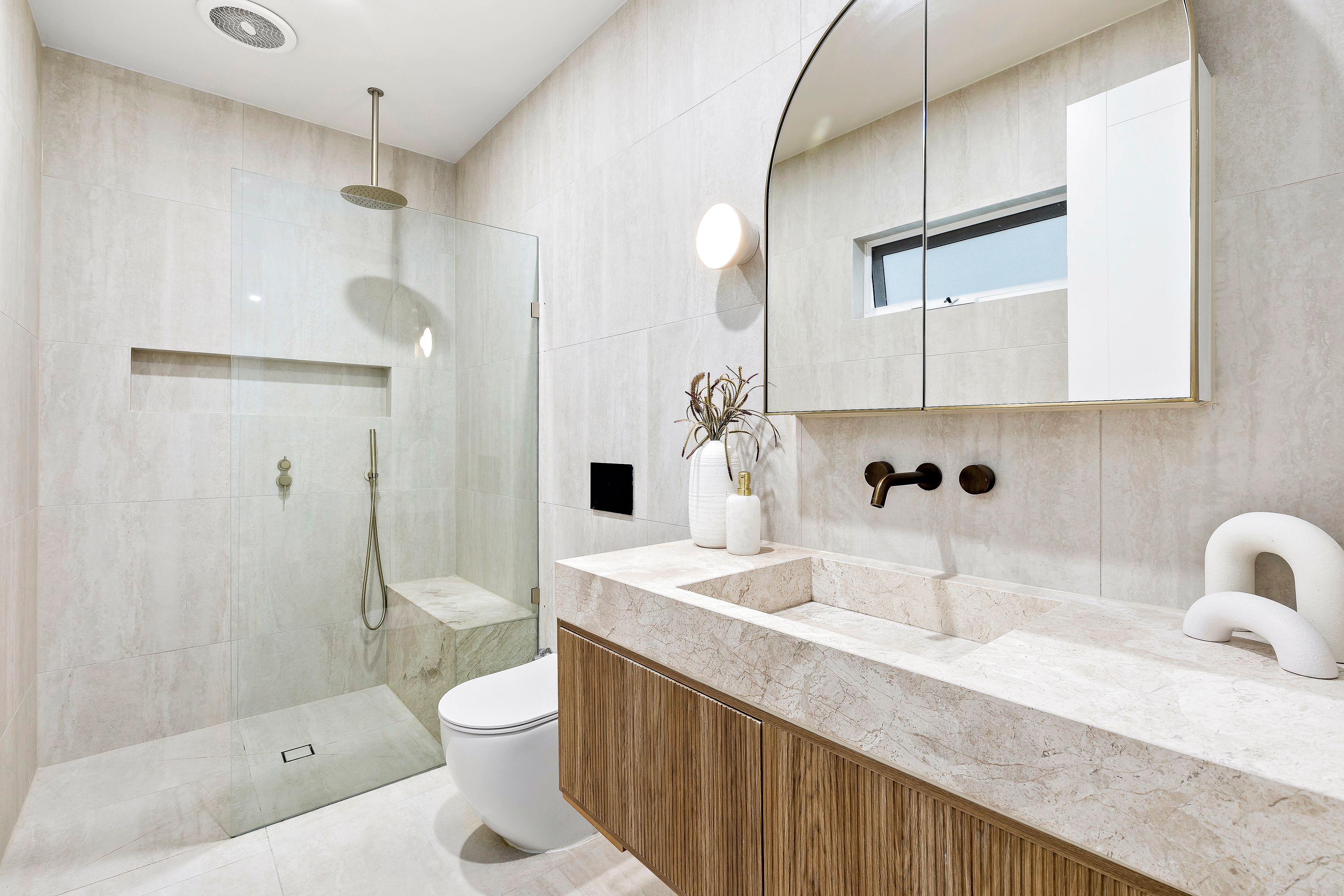 16 Halsbury Street — photo 10 of 18