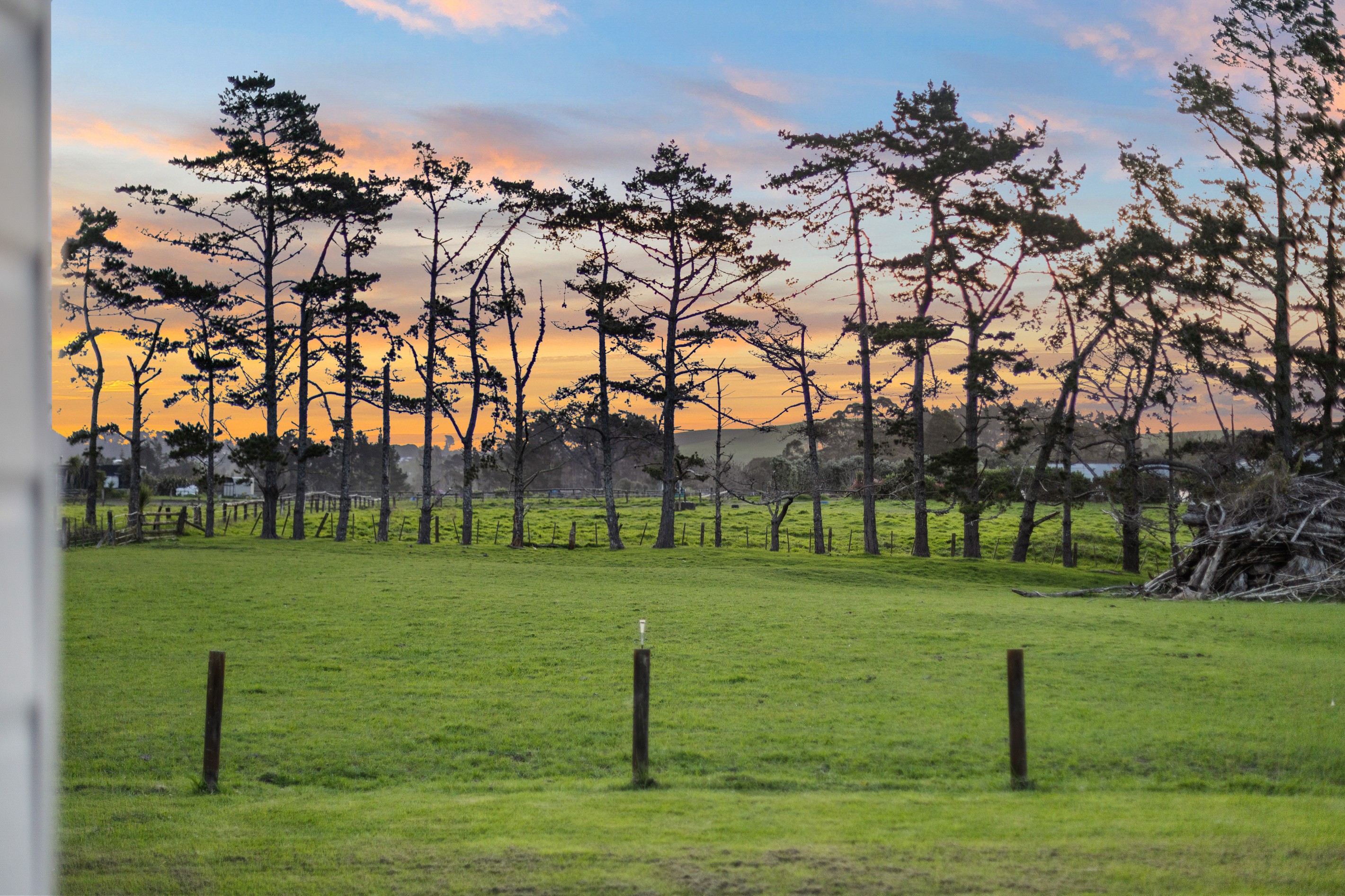 12 Joyce Adams Place, Waimauku, Rodney