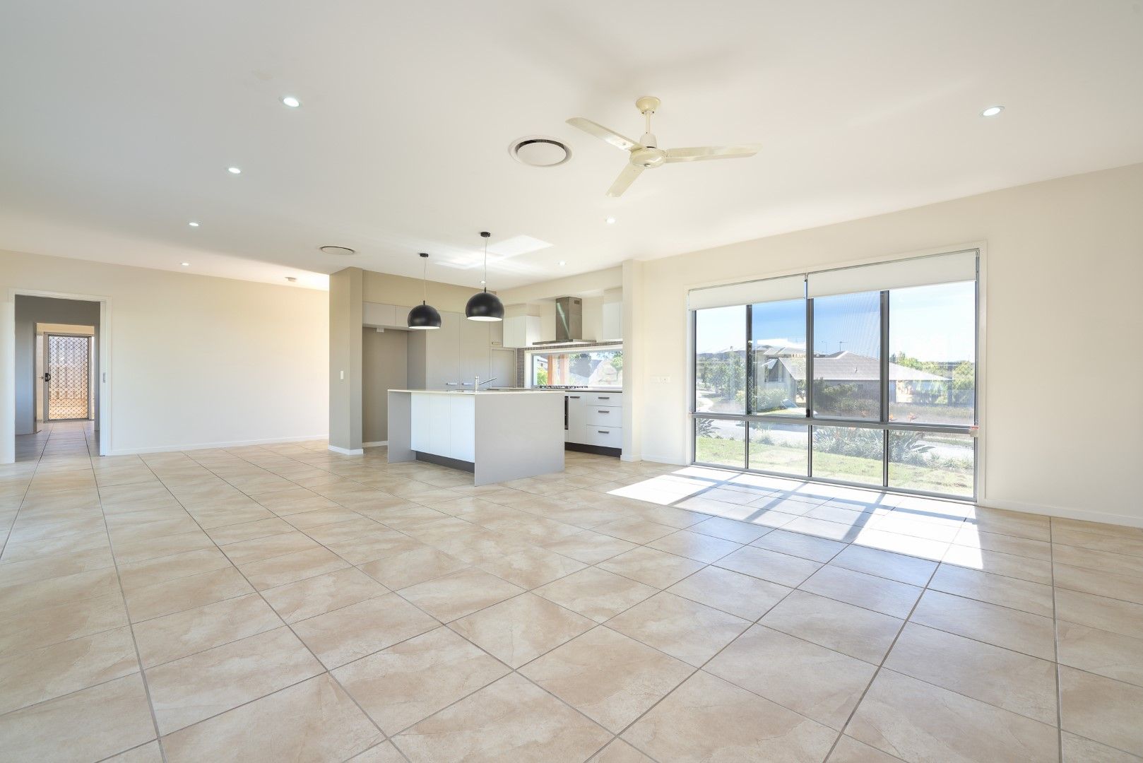 16 Brindabella Parade, New Auckland, QLD 4680