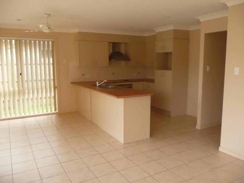 60 Collins Street, Collingwood Park, QLD 4301