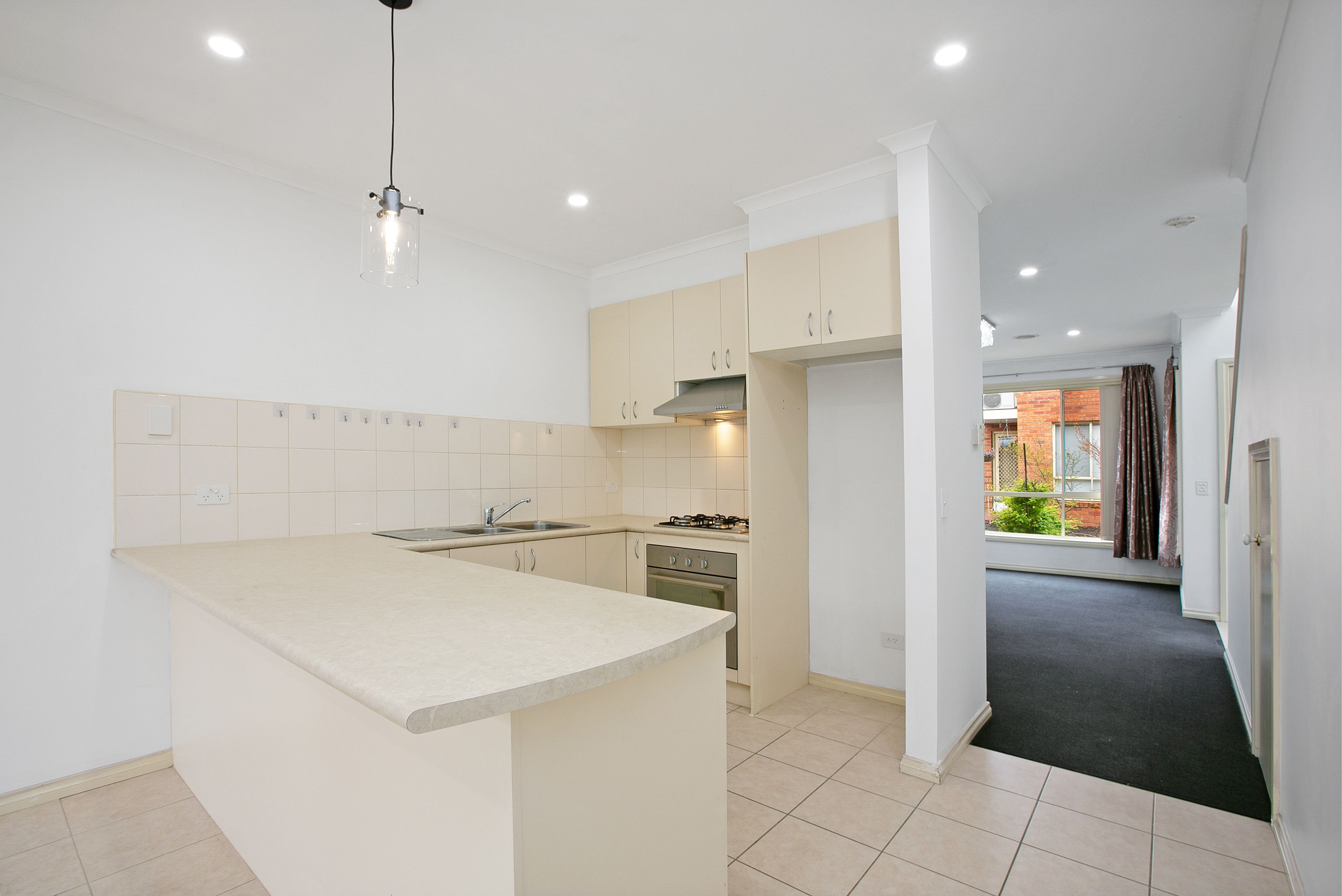 12/90 Edgars Road, Thomastown, VIC 3074