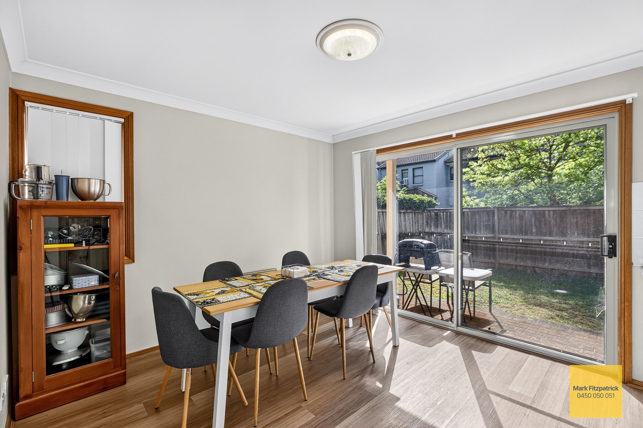 90 Glenfield Drive — photo 8 of 16