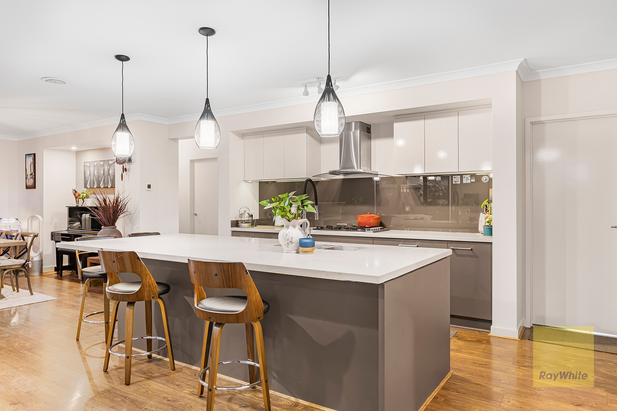 39 Montmarte Boulevard, Burnside, VIC 3023