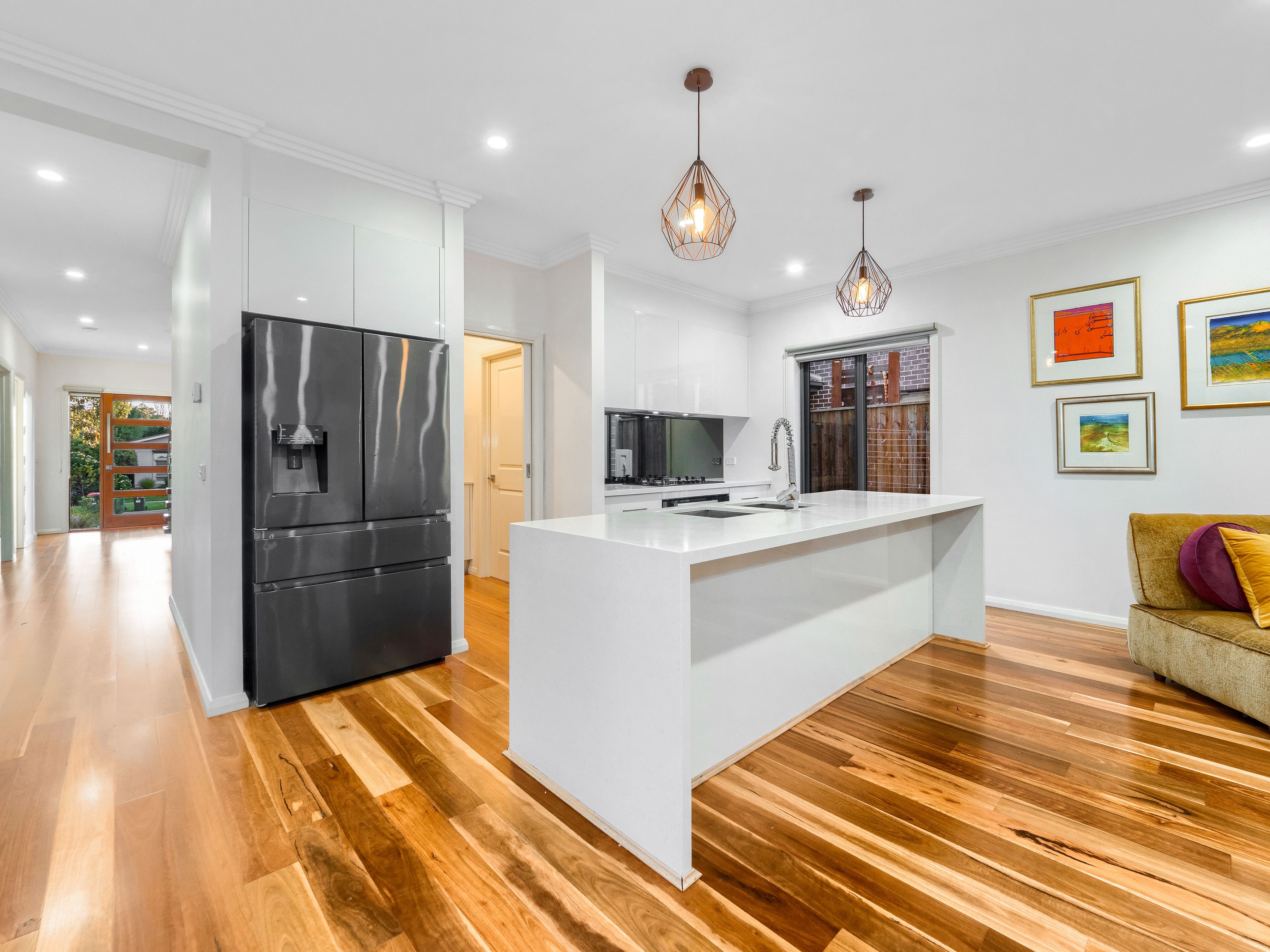 20 Espie Court — photo 4 of 30