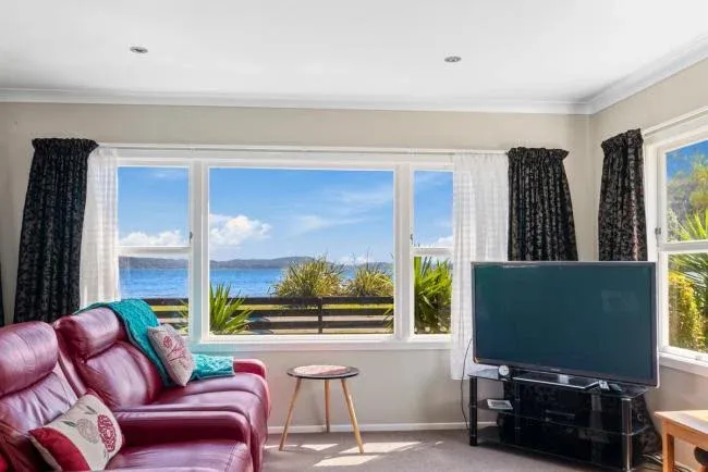 44 Tamatea Street photo 1