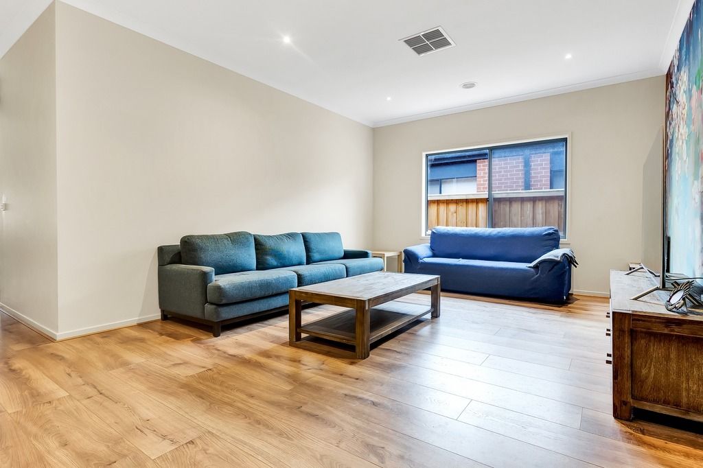 15 Goldeneye Circuit, Werribee, VIC 3030