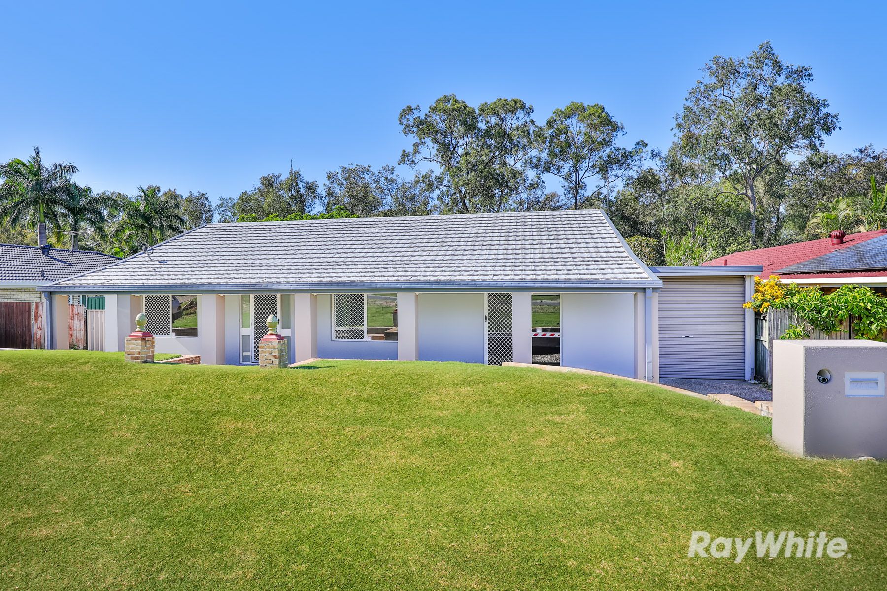 71 Gordonia Drive, Regents Park, QLD 4118
