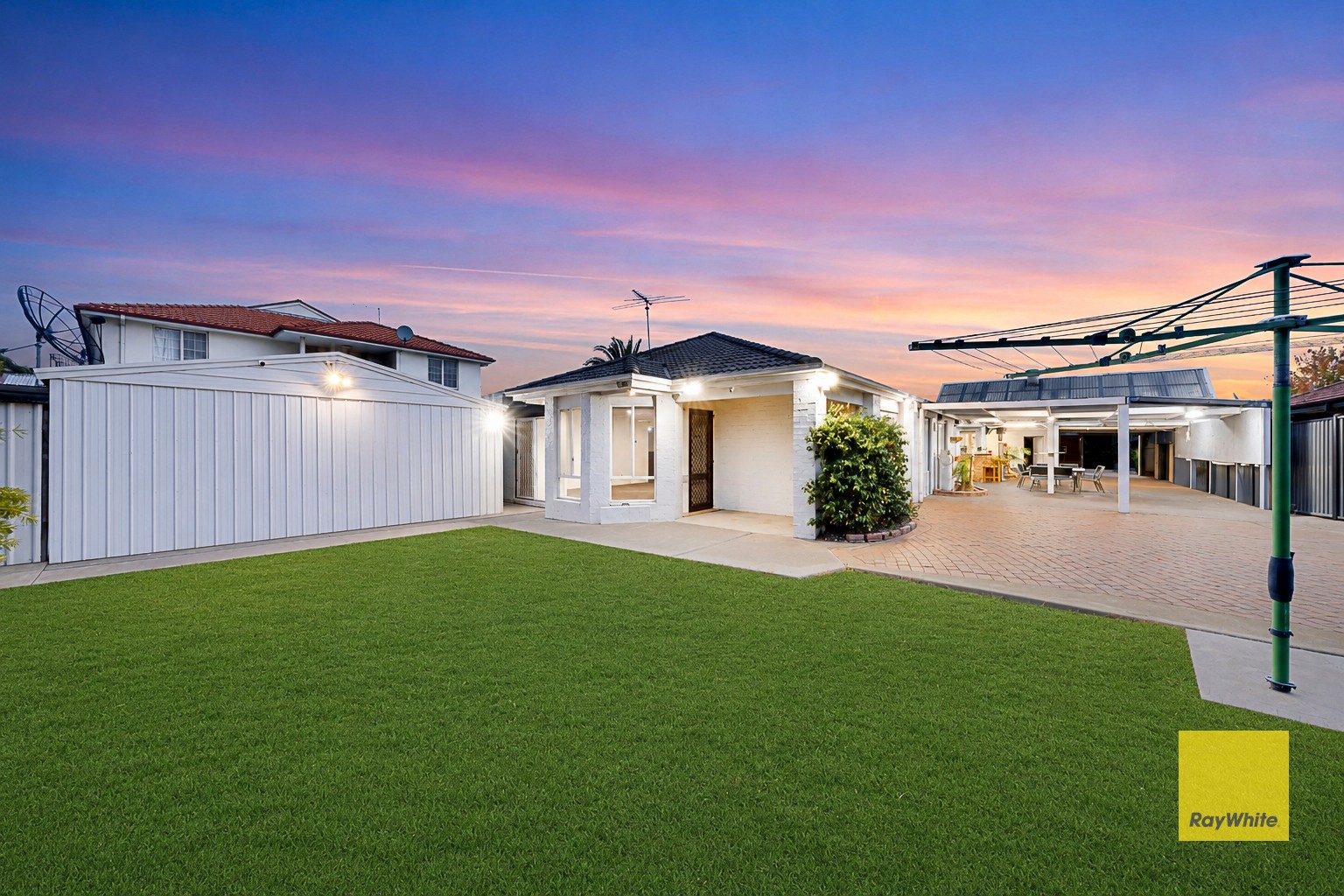 17 Sovereign Retreat, Hoppers Crossing, VIC 3029