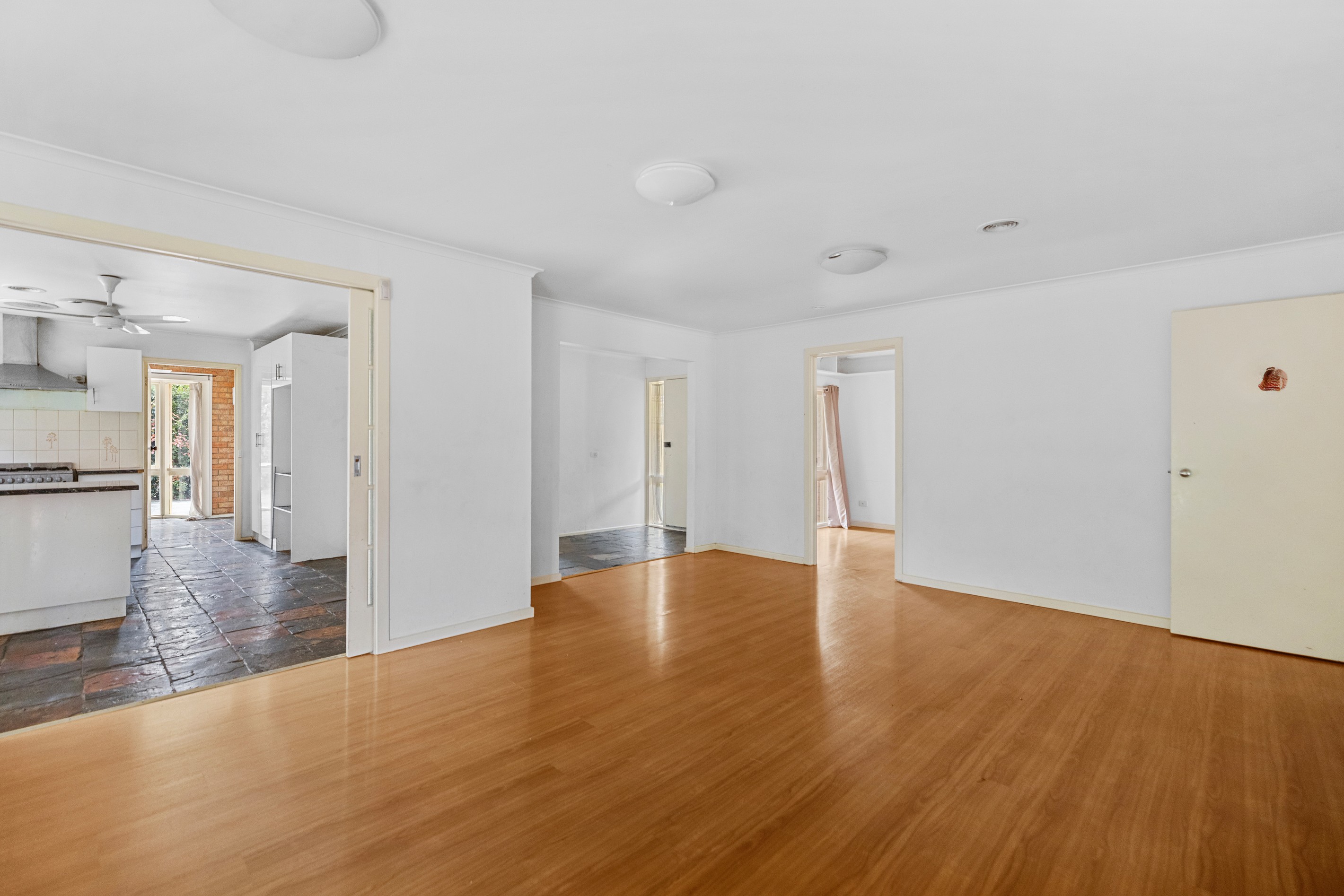 72 Shepherd Road, Glen Waverley, VIC 3150