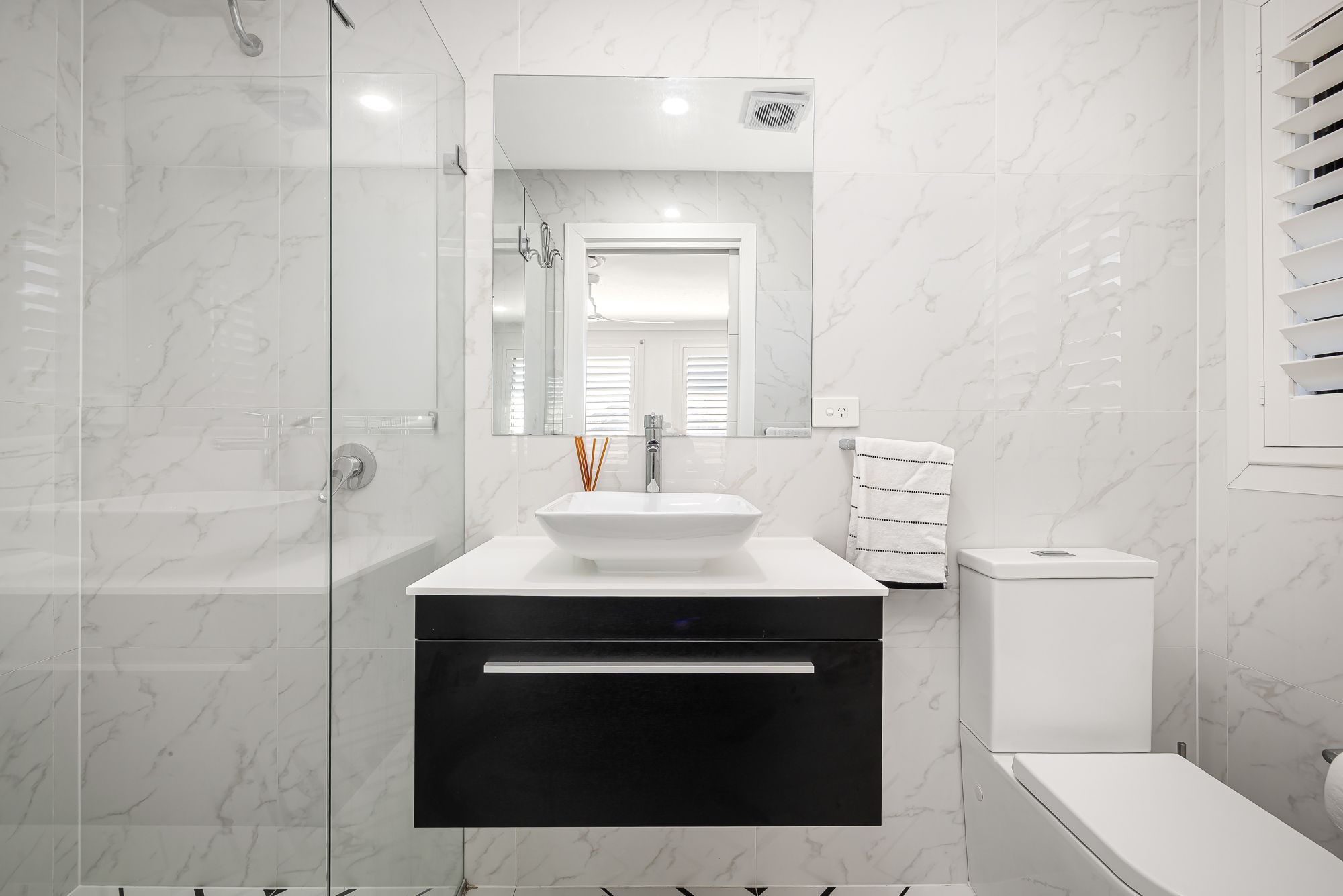 52 Palace Street — photo 9 of 14