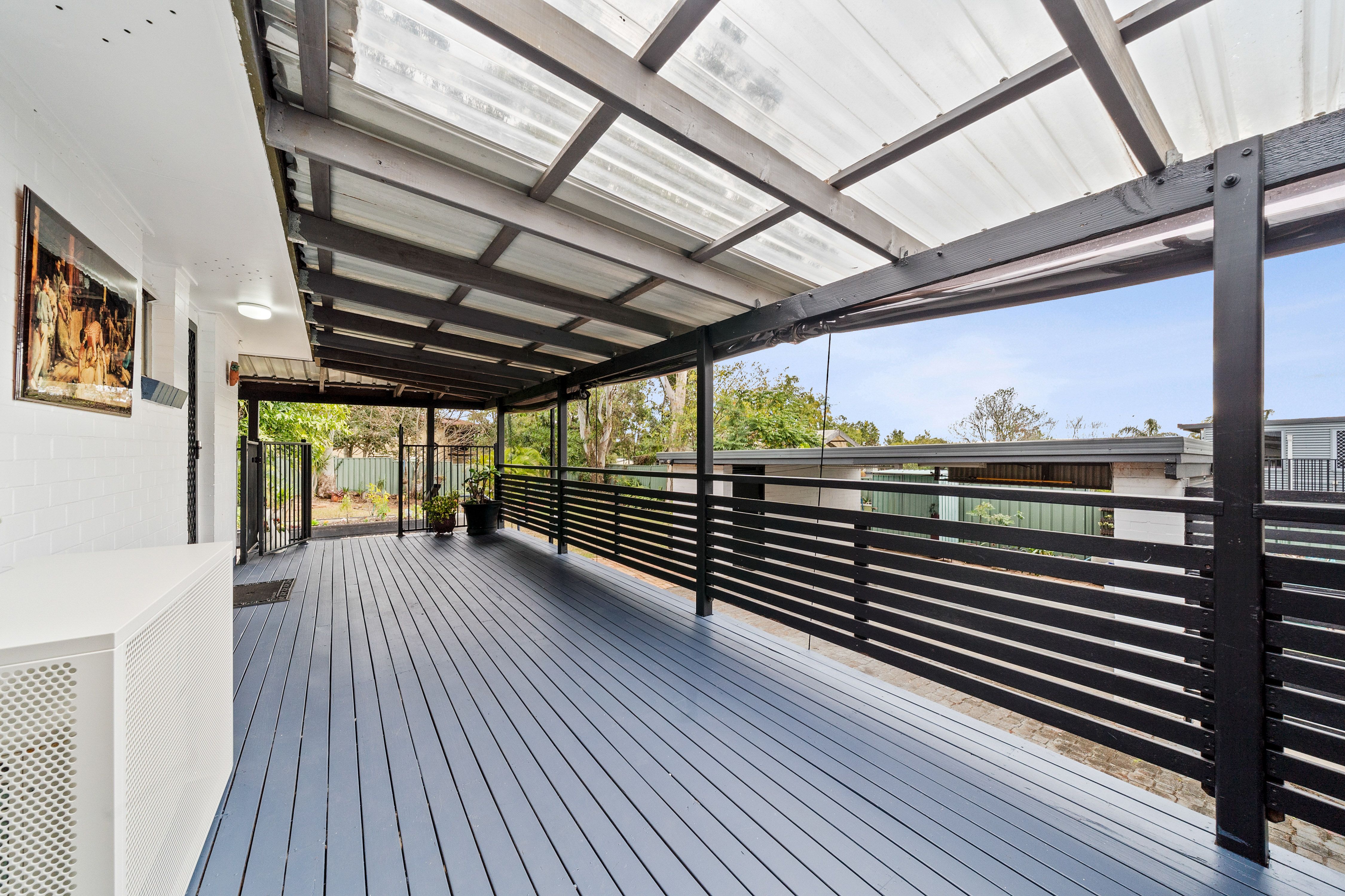 7 Amaroo Rise — photo 15 of 21