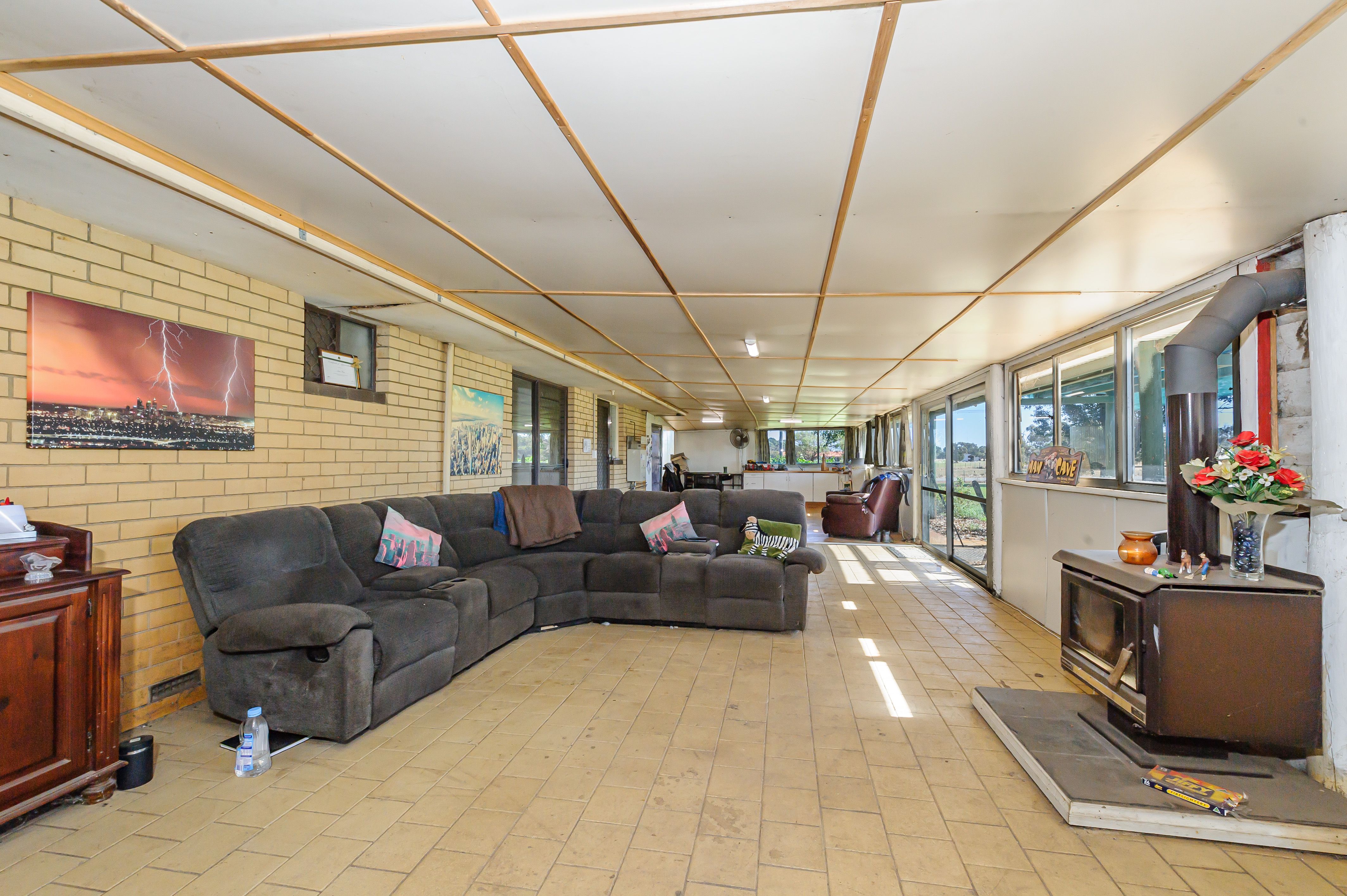 177 Ellenbrook Road, Bullsbrook, WA 6084 House for Sale Ray White