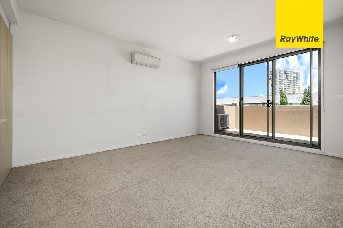 42/121 Easty Street, Phillip, ACT 2606