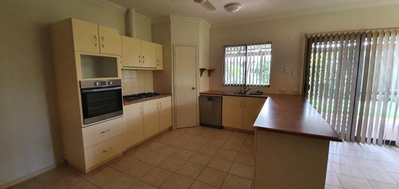 25 Middleton Way, Nickol, WA 6714
