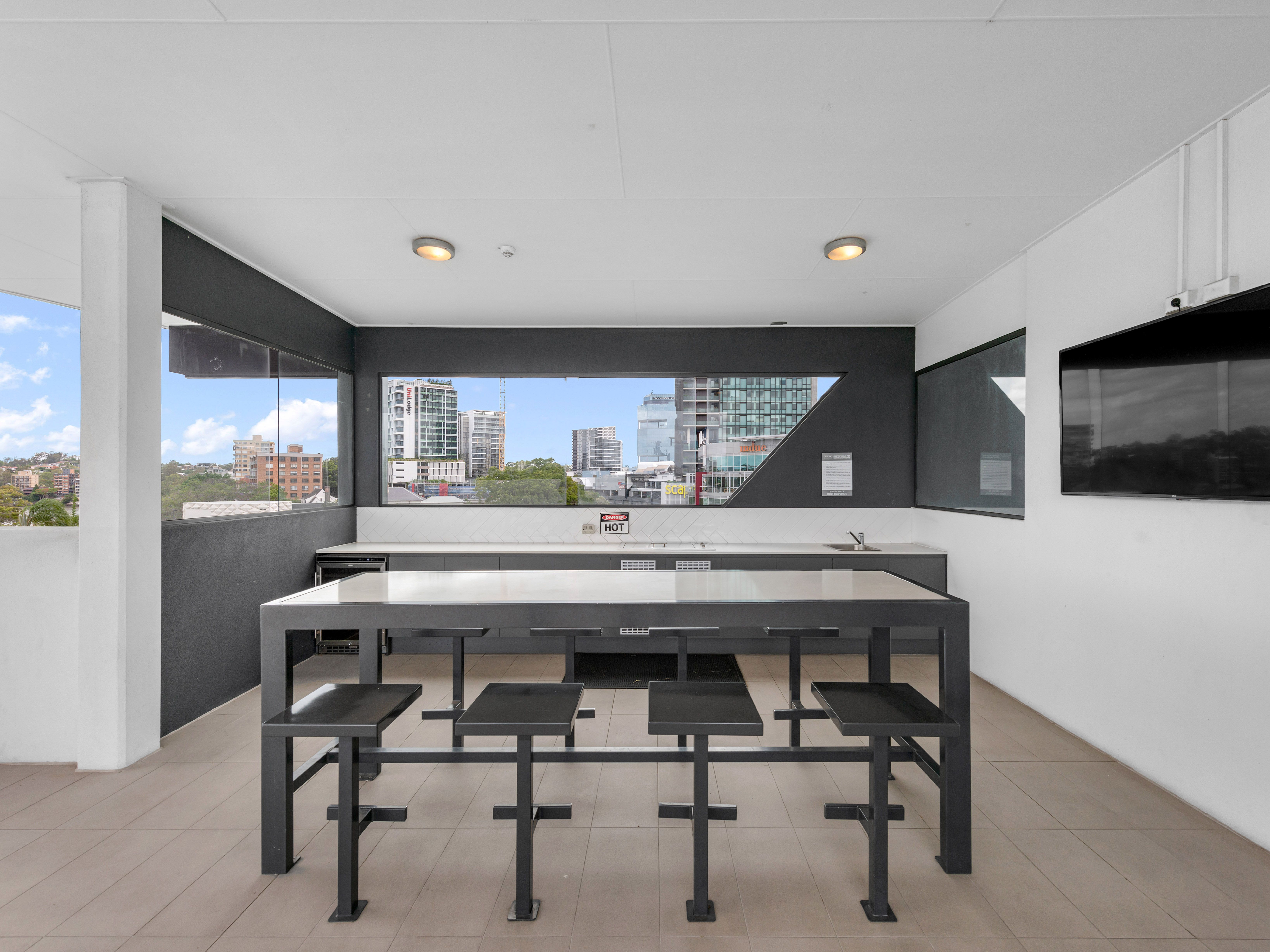203/573 Coronation Drive, Toowong, QLD 4066