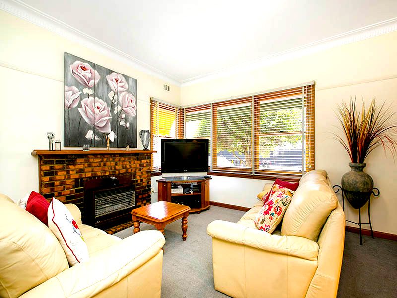 33 Jean Street, Cheltenham, VIC 3192