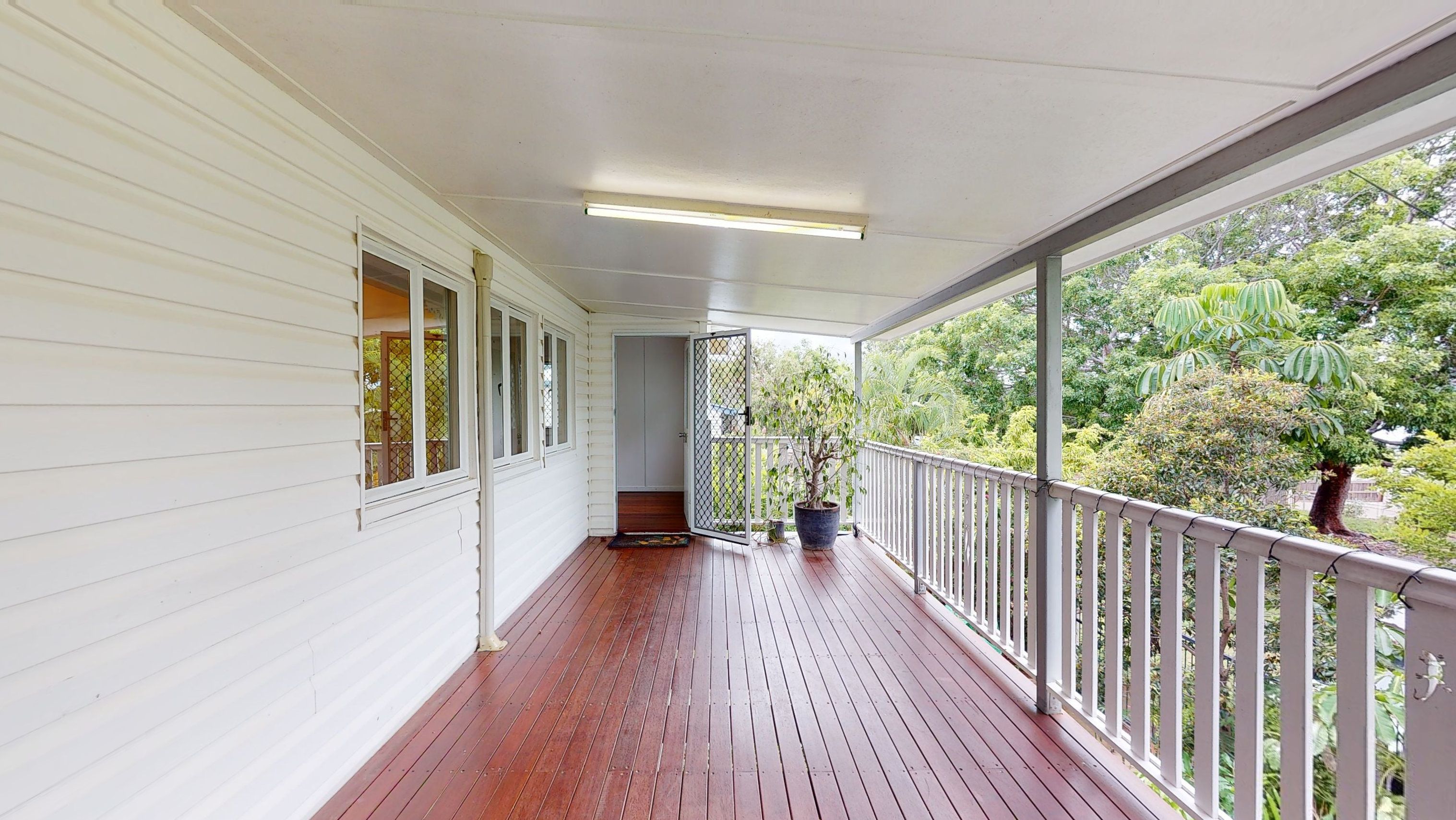 15 Stagpole Street, West End, QLD 4810