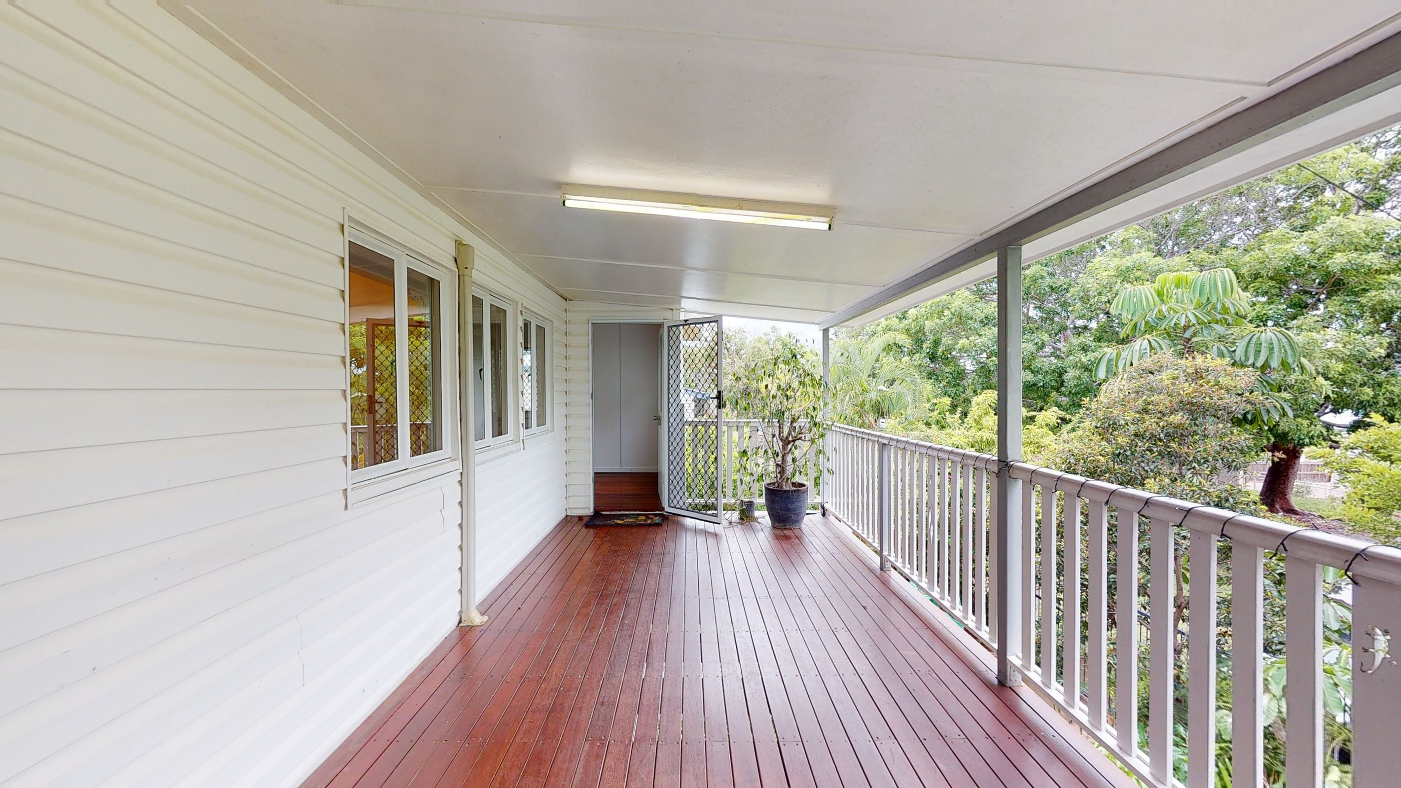 15 Stagpole Street, West End, QLD 4810