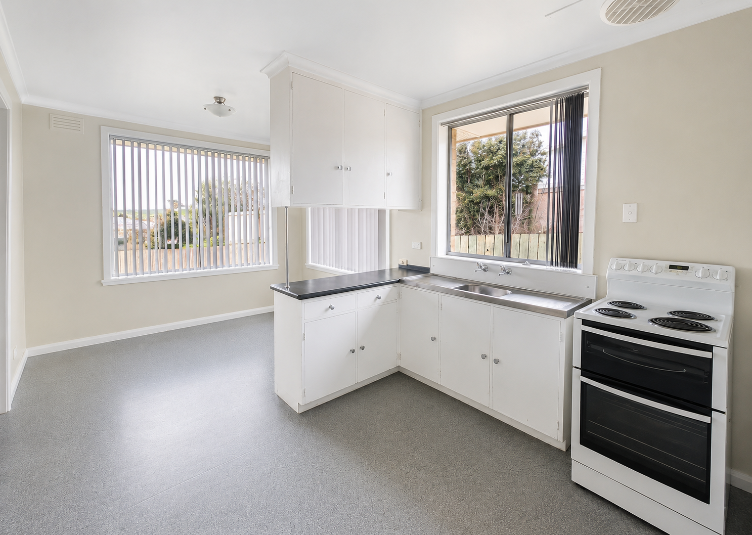 59 Torquay Road, Devonport, TAS 7310