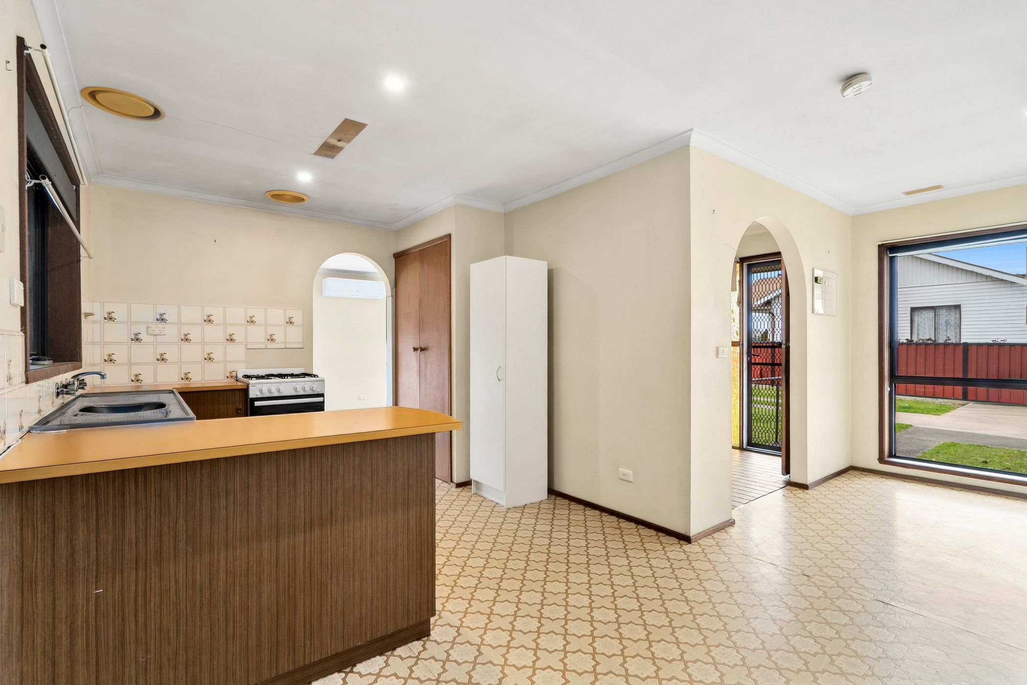 234 Wilson Street — photo 5 of 17