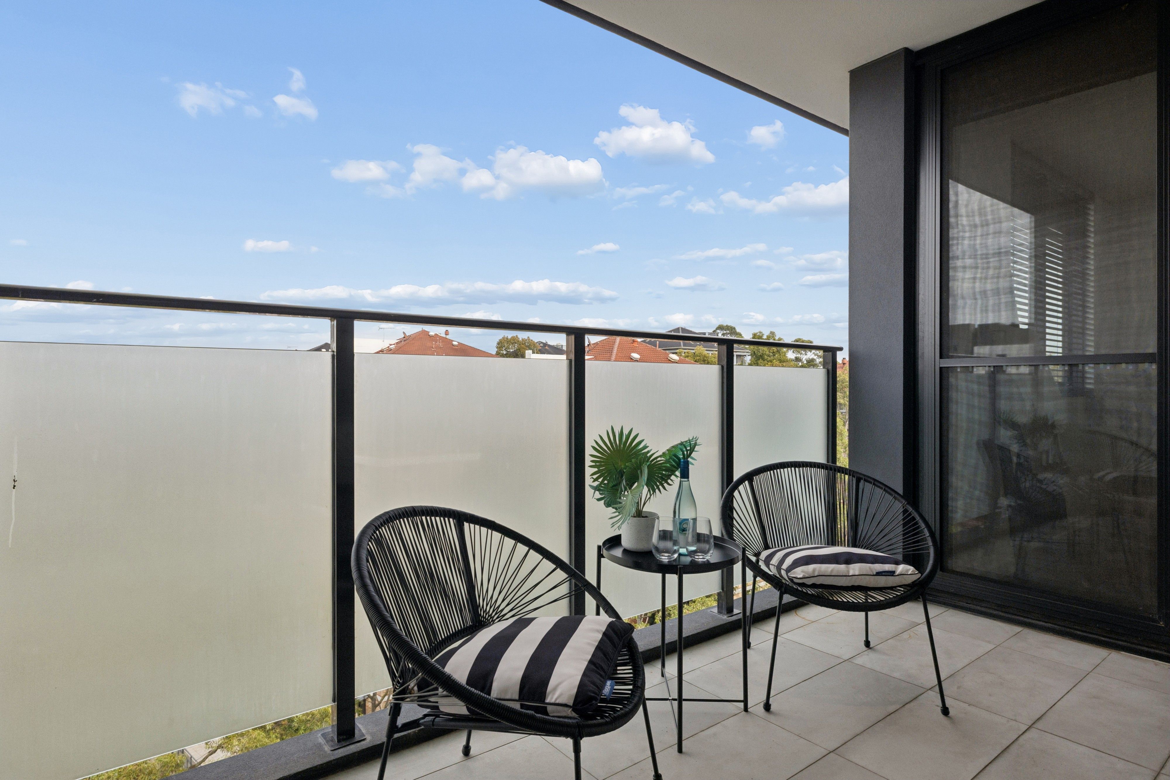 612/99A Bonar Street — photo 12 of 17