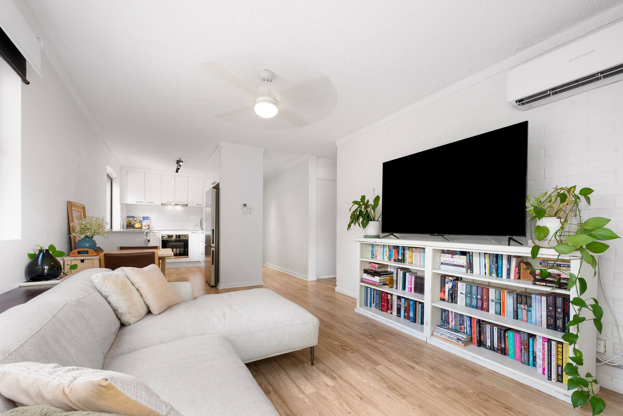 3/2 Raintree Street, Mansfield, QLD 4122