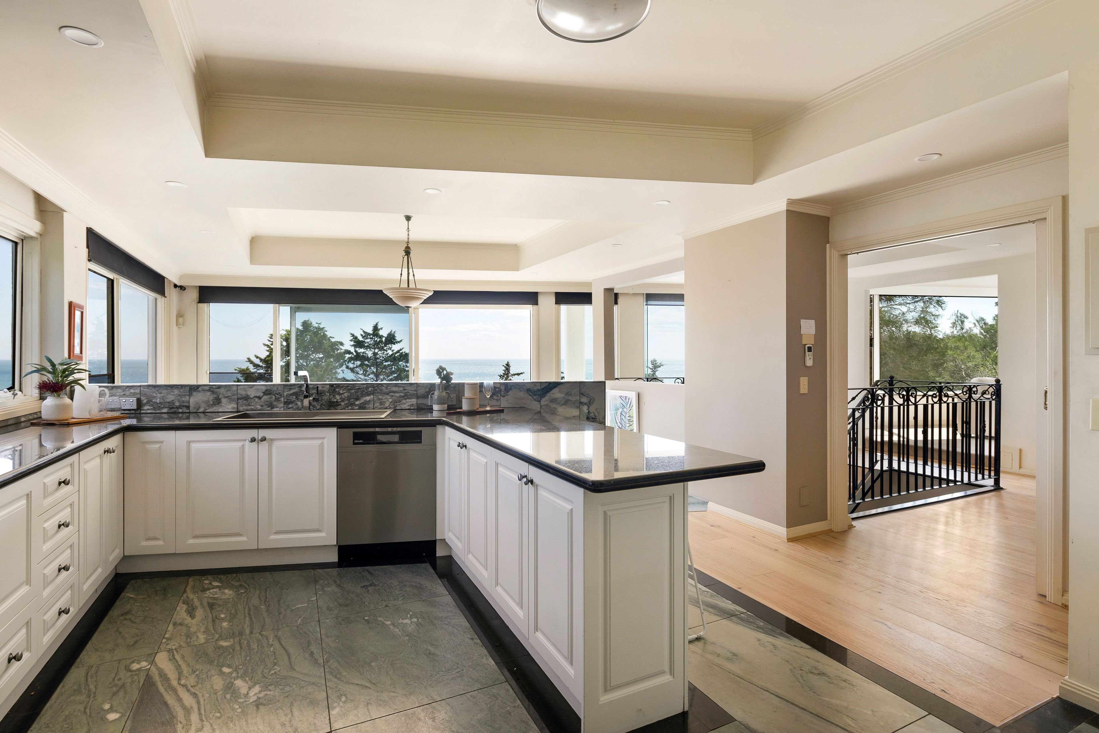 7 Fernery Lane — photo 8 of 20