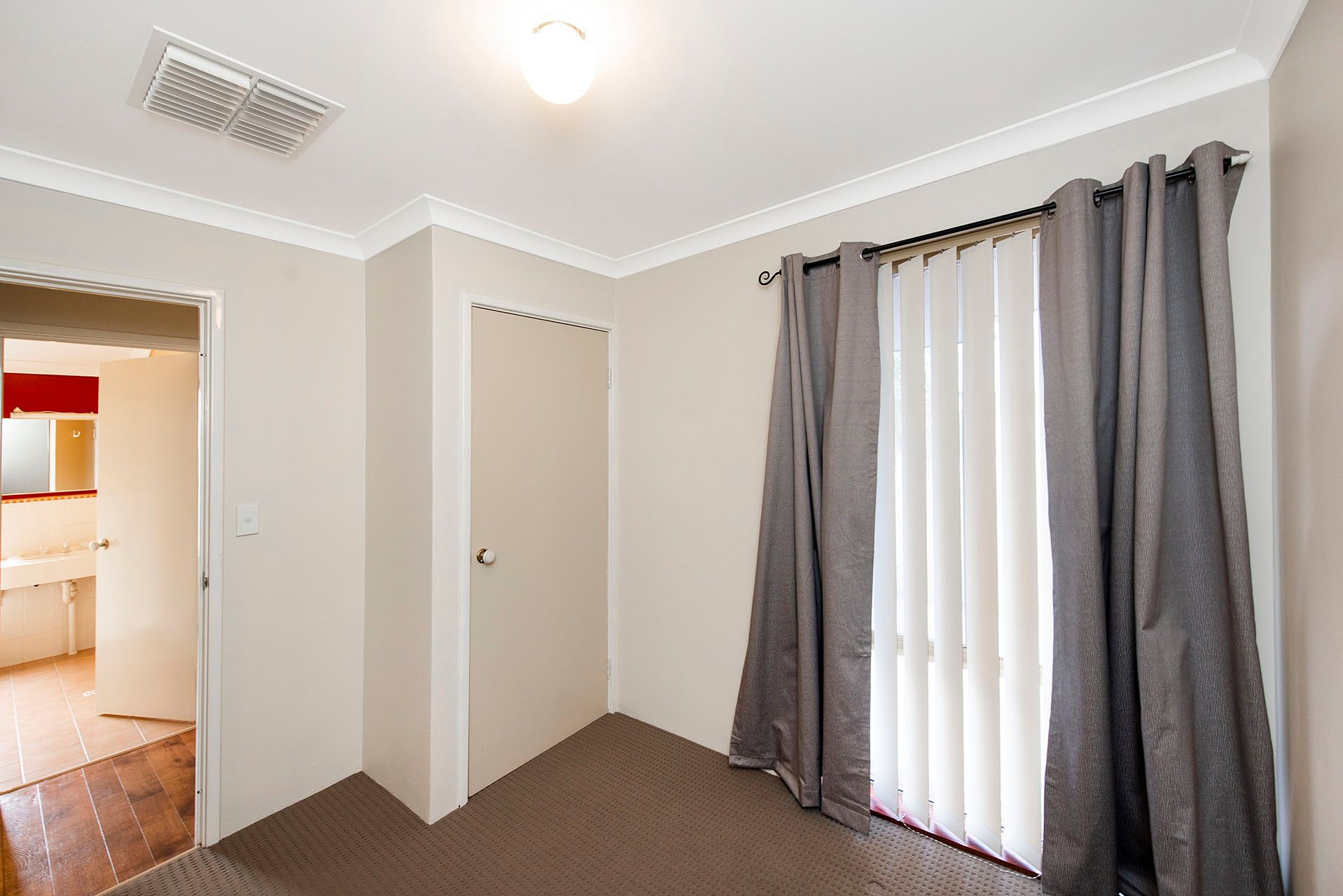 4b Deanna, Cooloongup, WA 6168