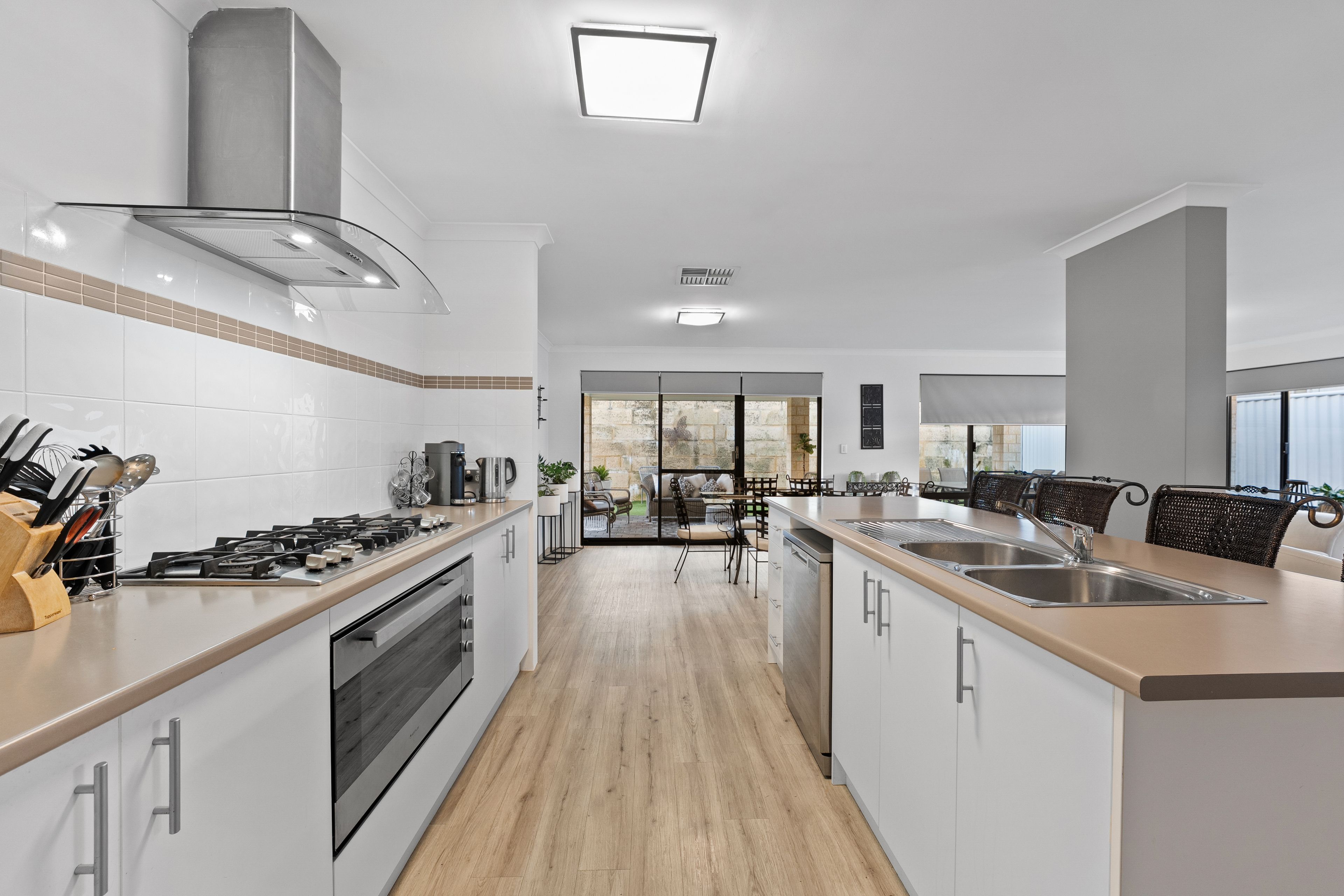 8 Valley Way — photo 14 of 30