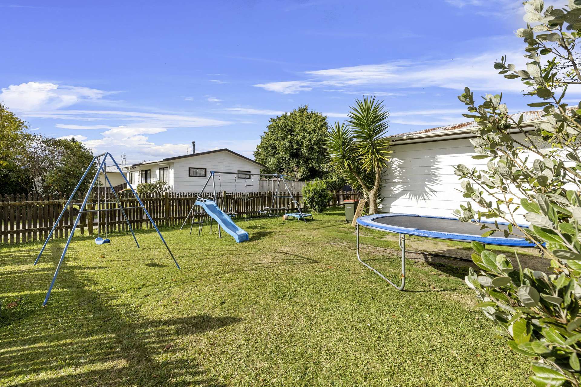36A Frank Street photo 1