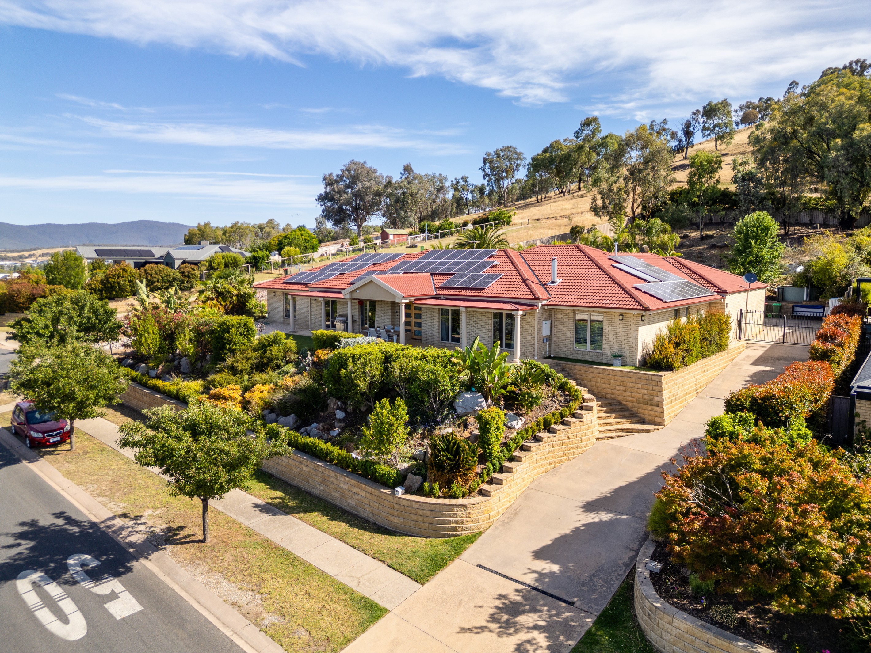 47 Ballara Drive, West Wodonga, VIC 3690