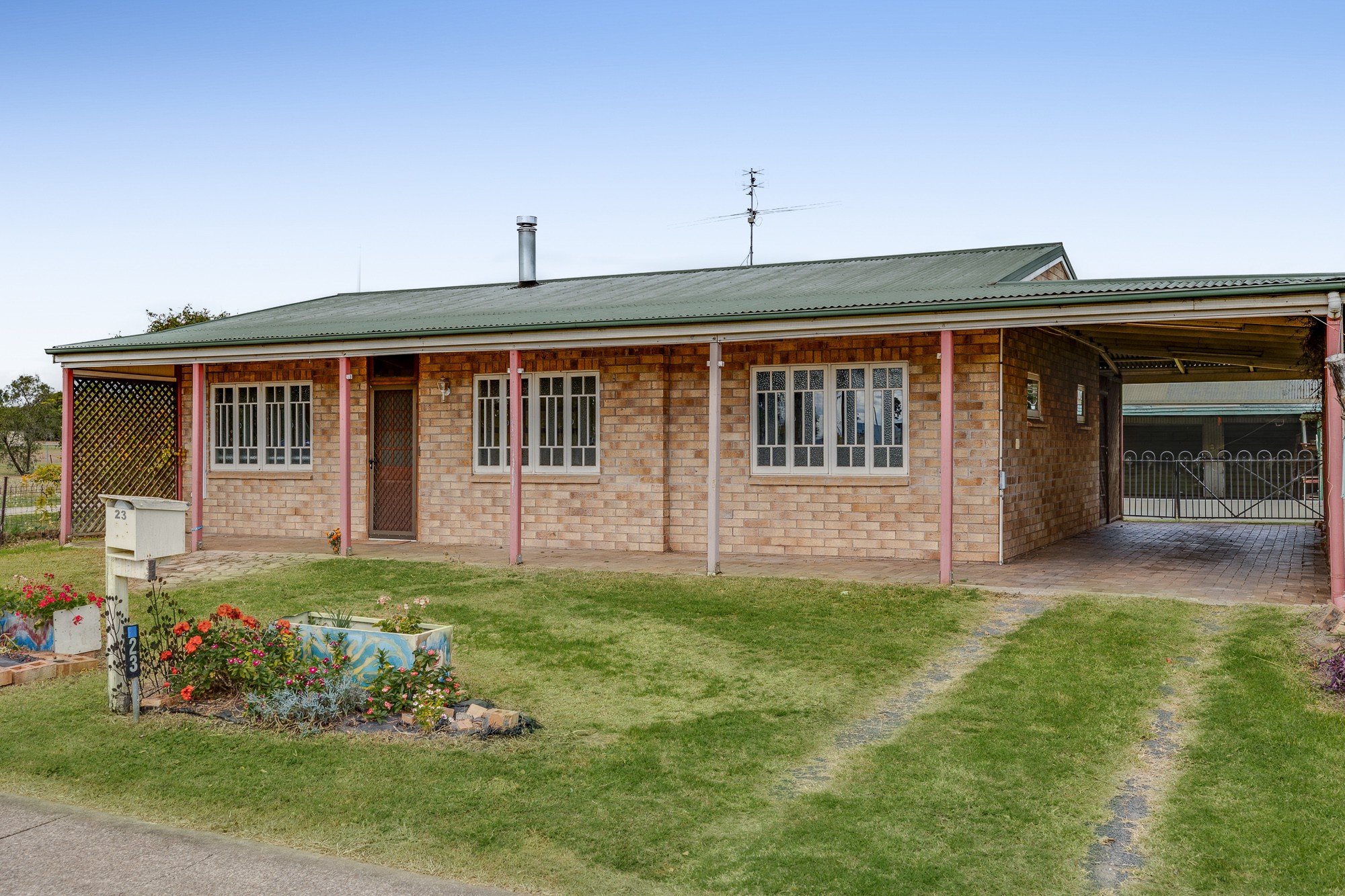 23 Kates Street, Clifton, QLD 4361