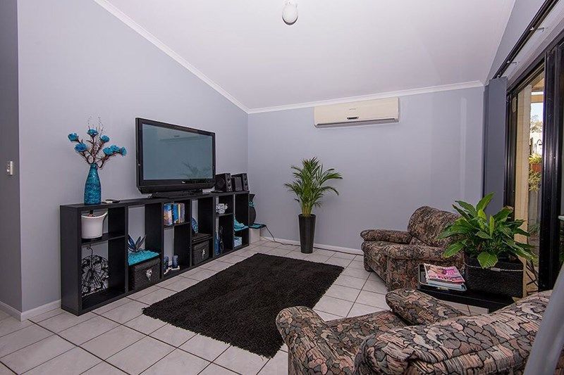 5 Badminton Court, Forest Lake, QLD 4078