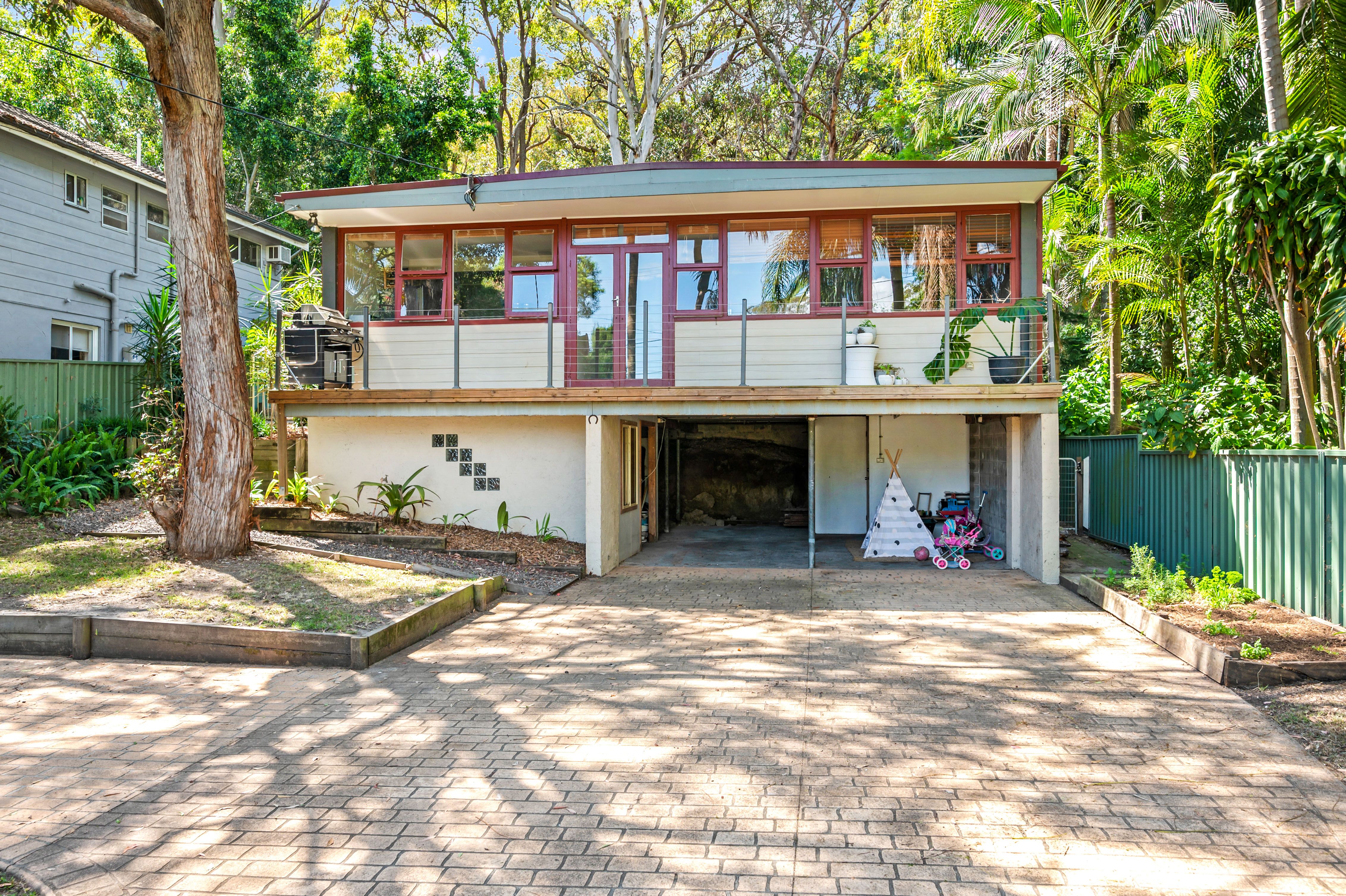 9 Government Road, Nords Wharf, NSW 2281 Sold House Ray White East