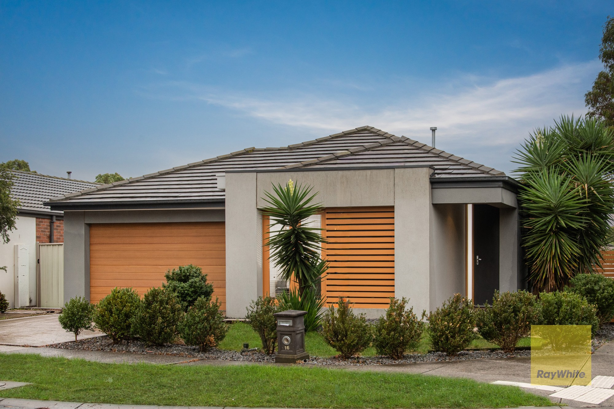 16 Locksley Drive, Truganina, VIC 3029