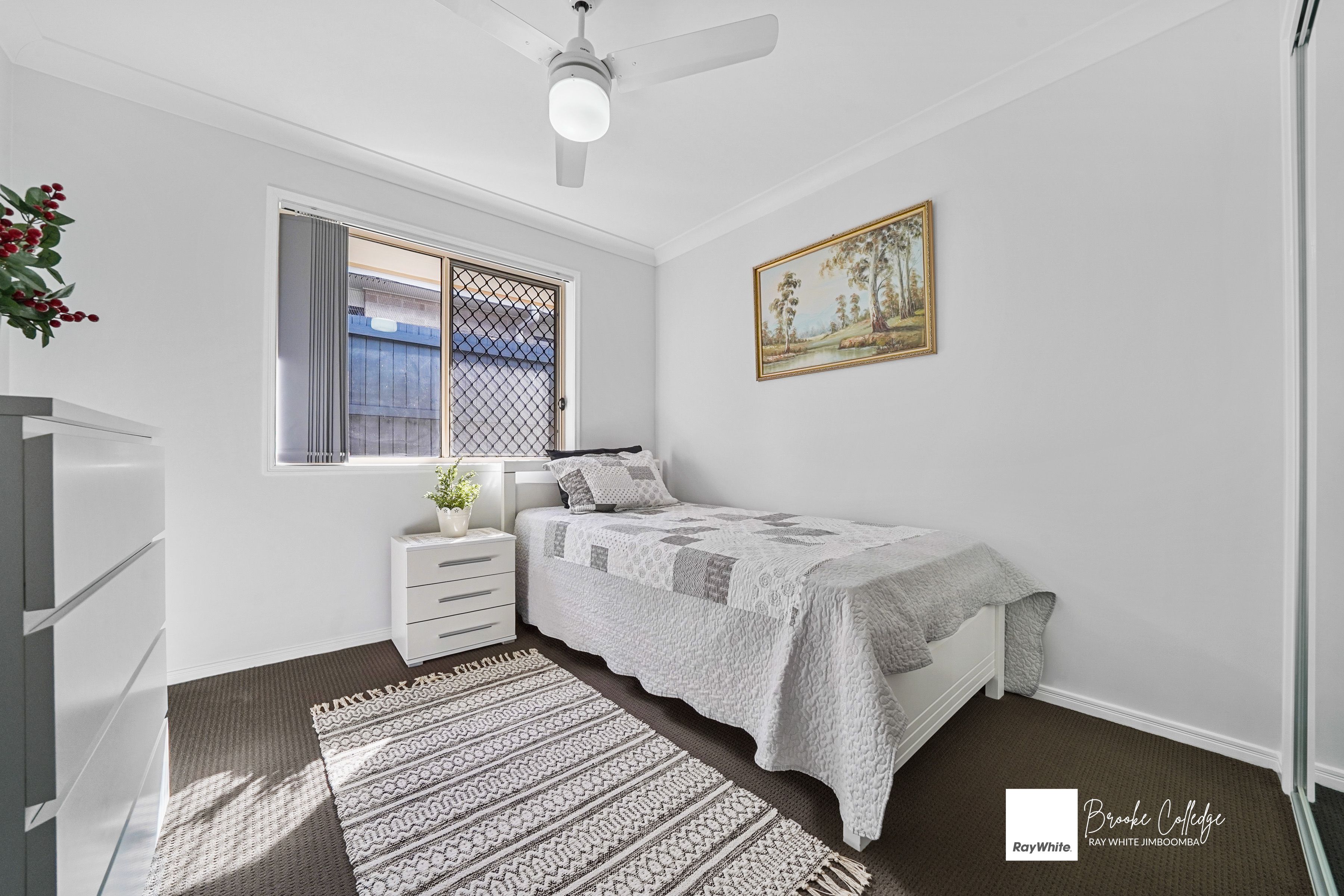 22 Mount Mee Street — photo 10 of 18