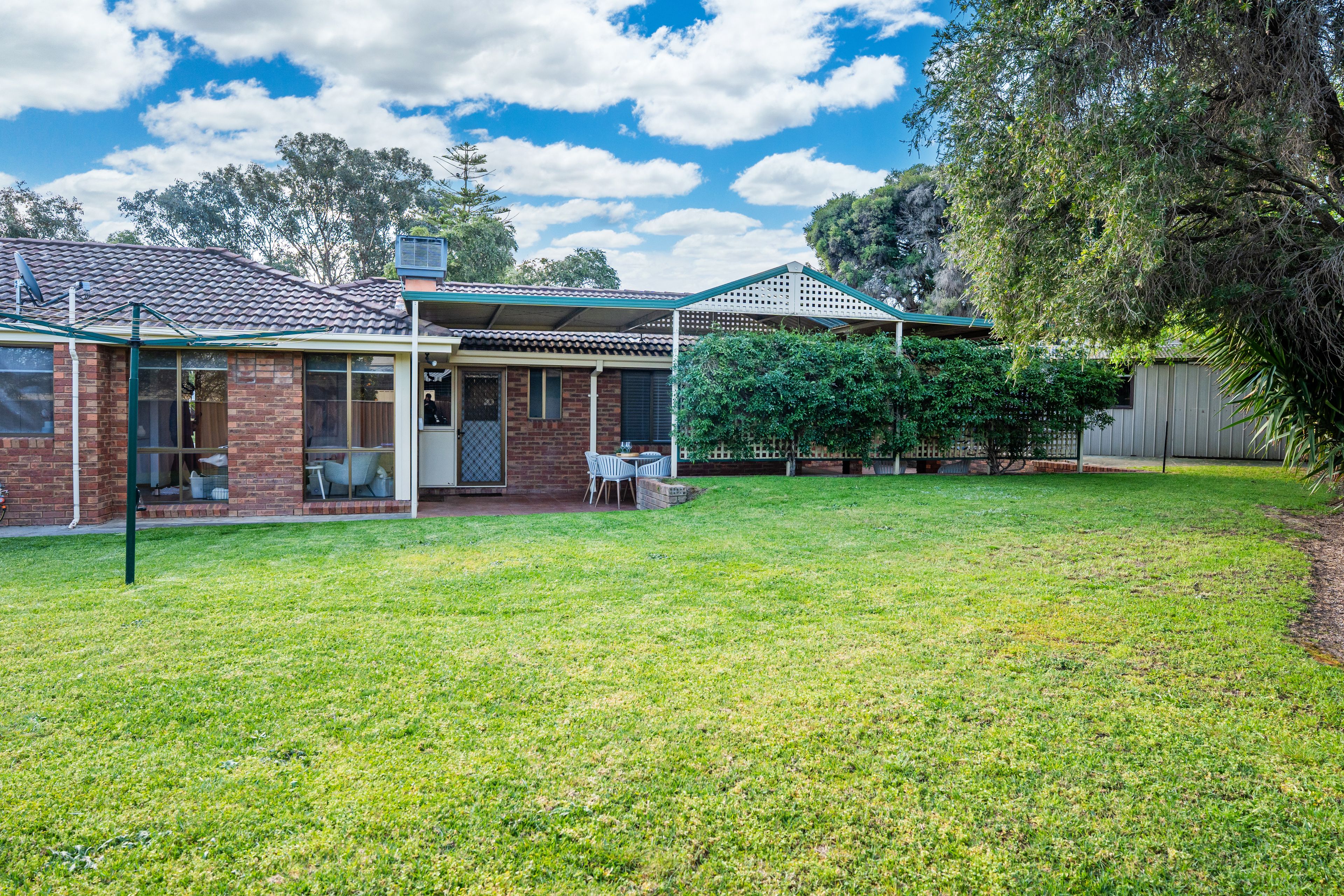 8 Ditmann Place — photo 18 of 22