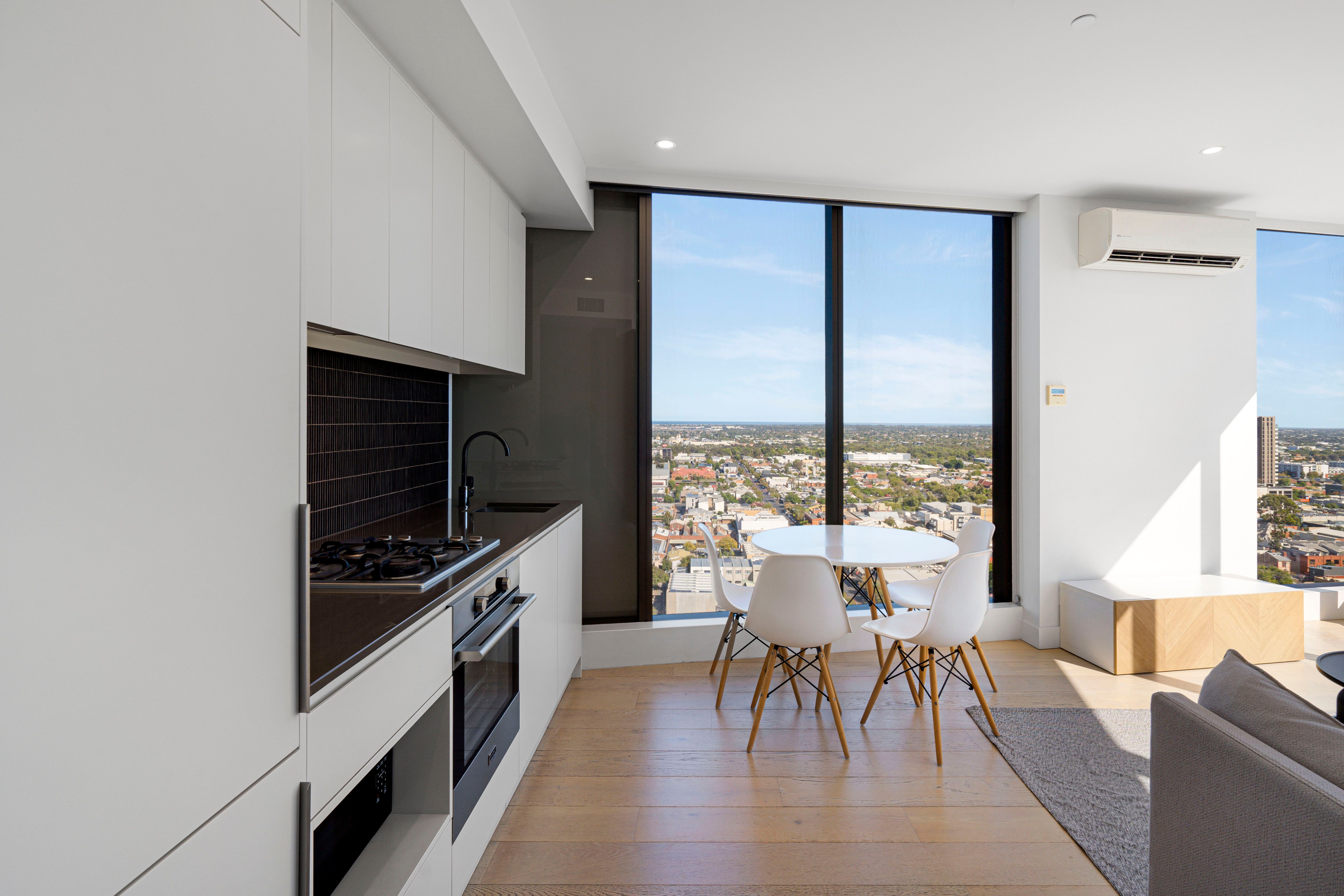 2207/421 King William Street — photo 4 of 13