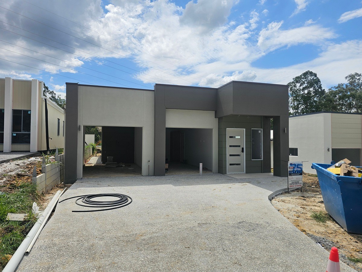 10 Sharman Street, Redbank Plains, QLD 4301