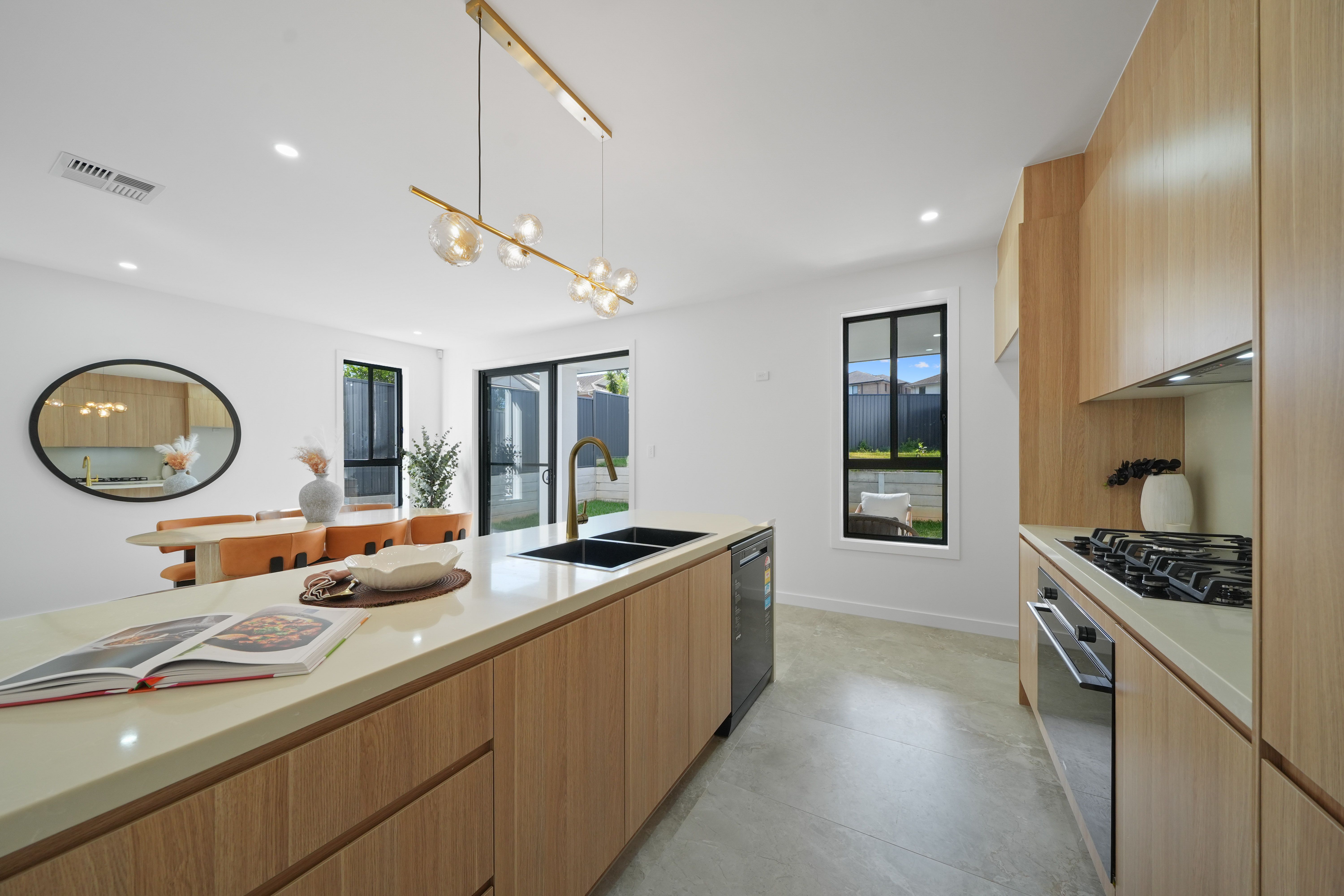 50 Valley Road — photo 4 of 12