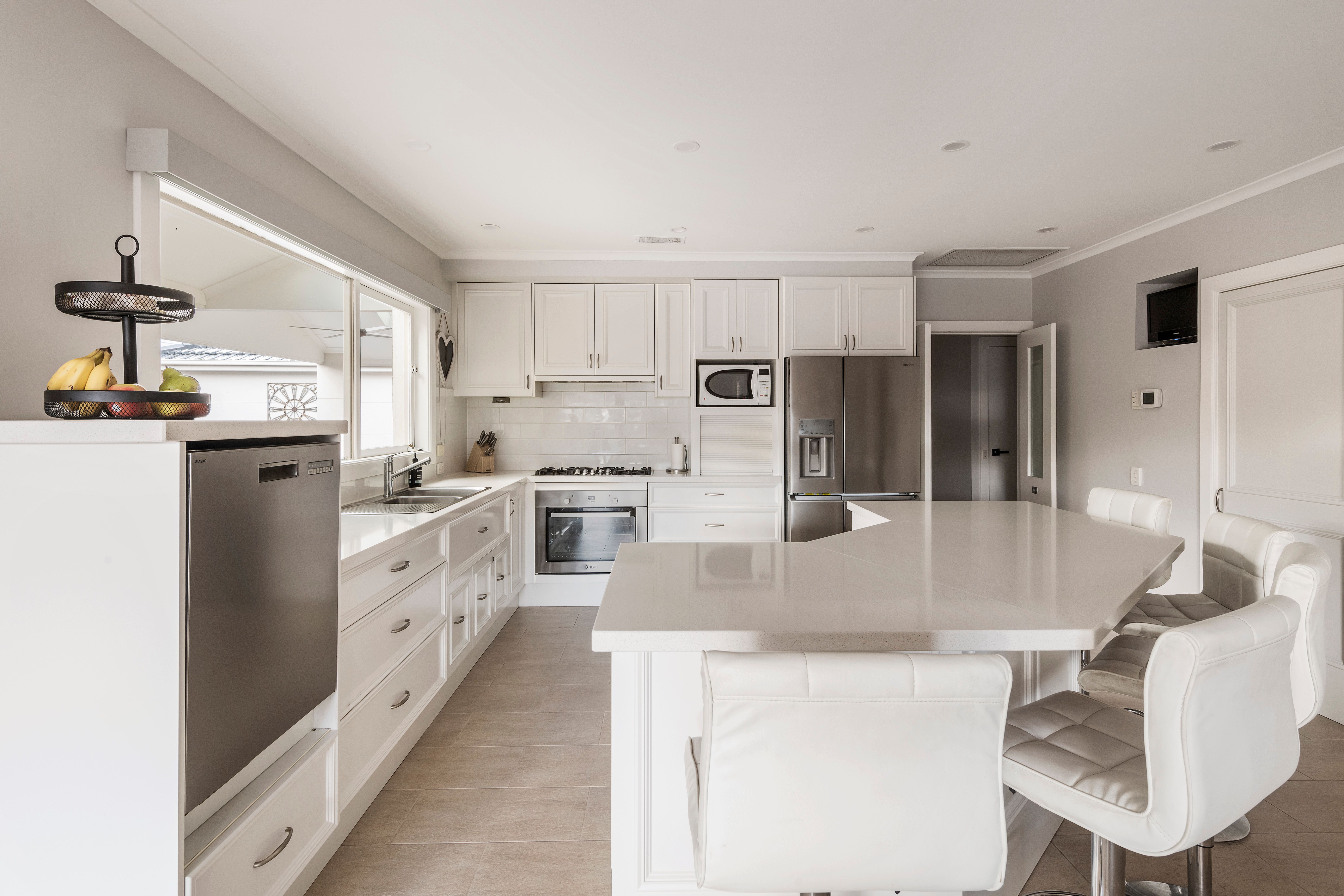 11 Chestnut Street — photo 6 of 18