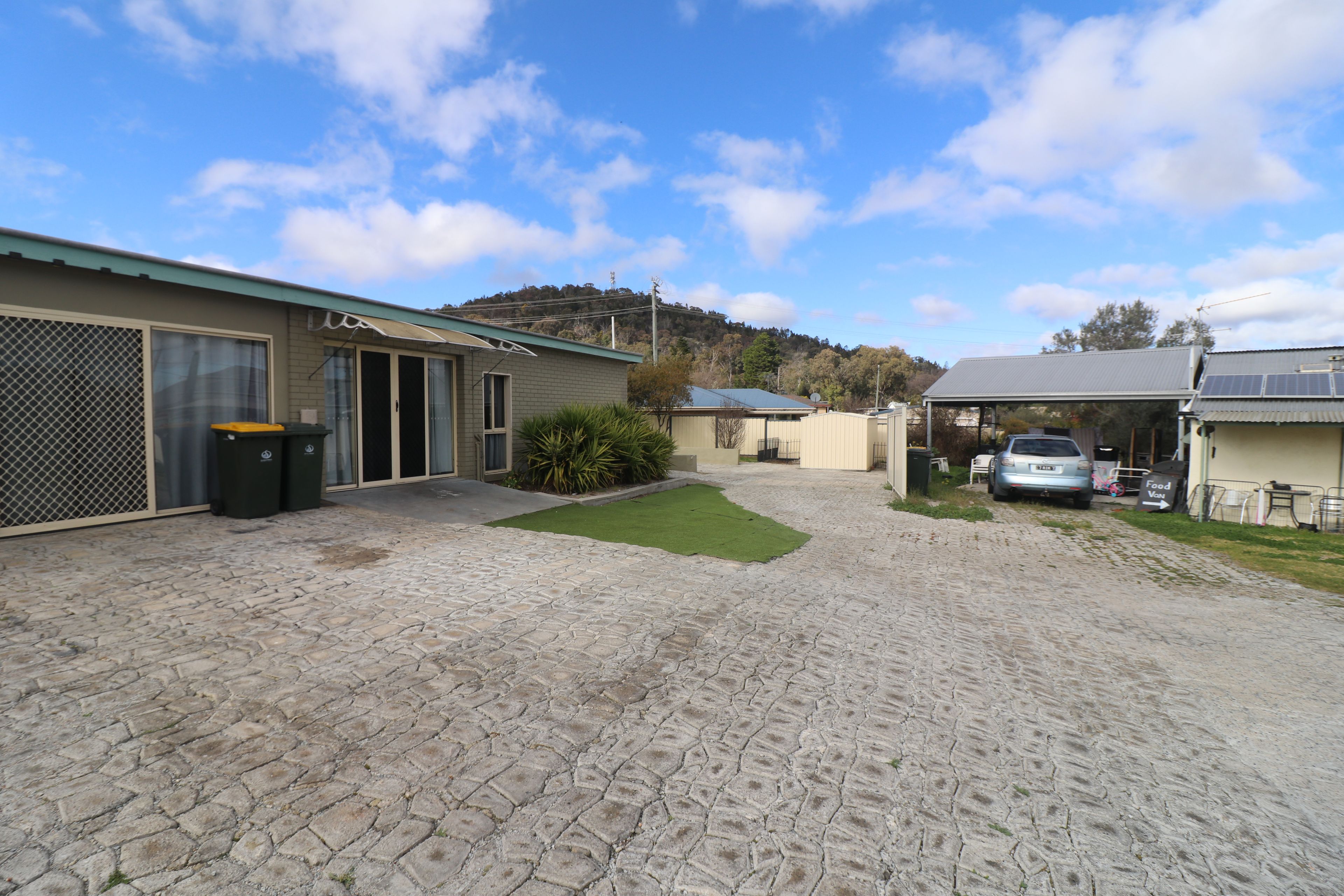 35 Pike Street, Stanthorpe, QLD 4380